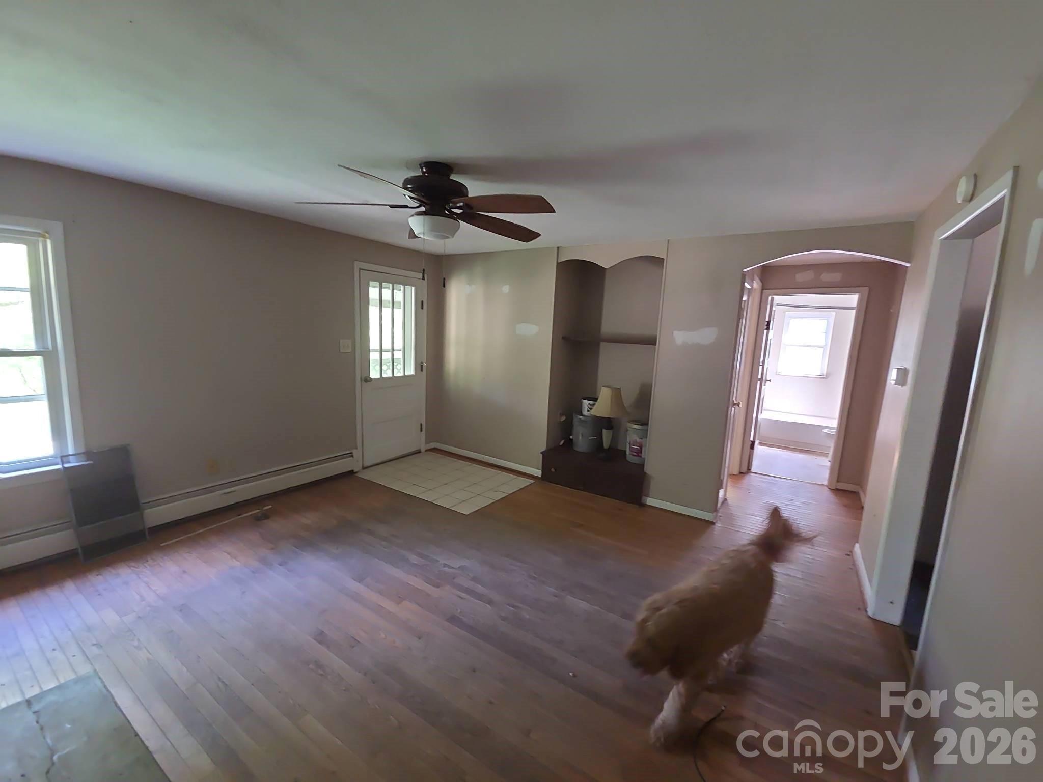 208 Mckinnish Cove Road — Asheville