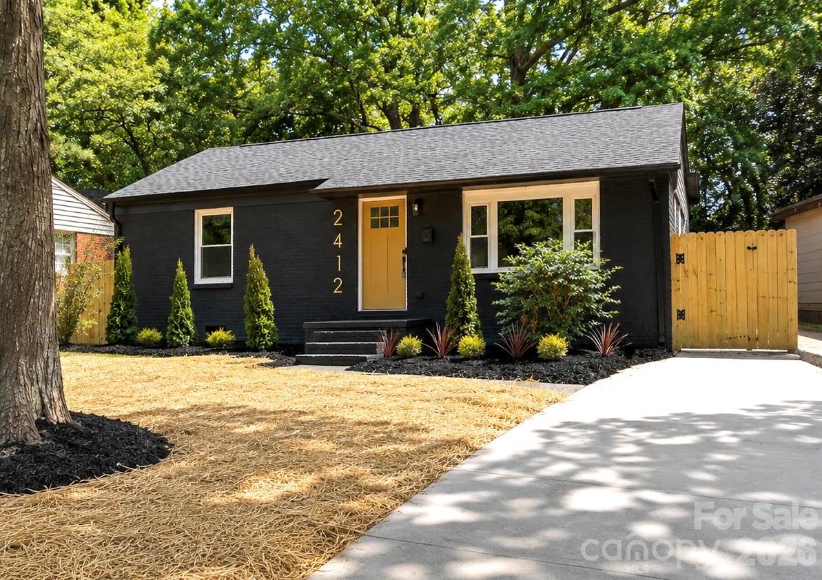 2412 Druid Hills Way — Charlotte