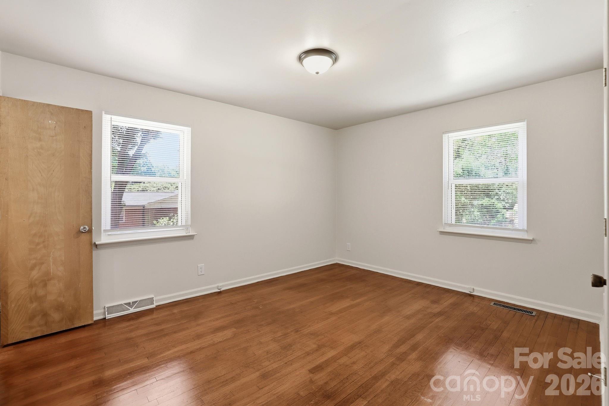 225 Middleton Avenue — Matthews