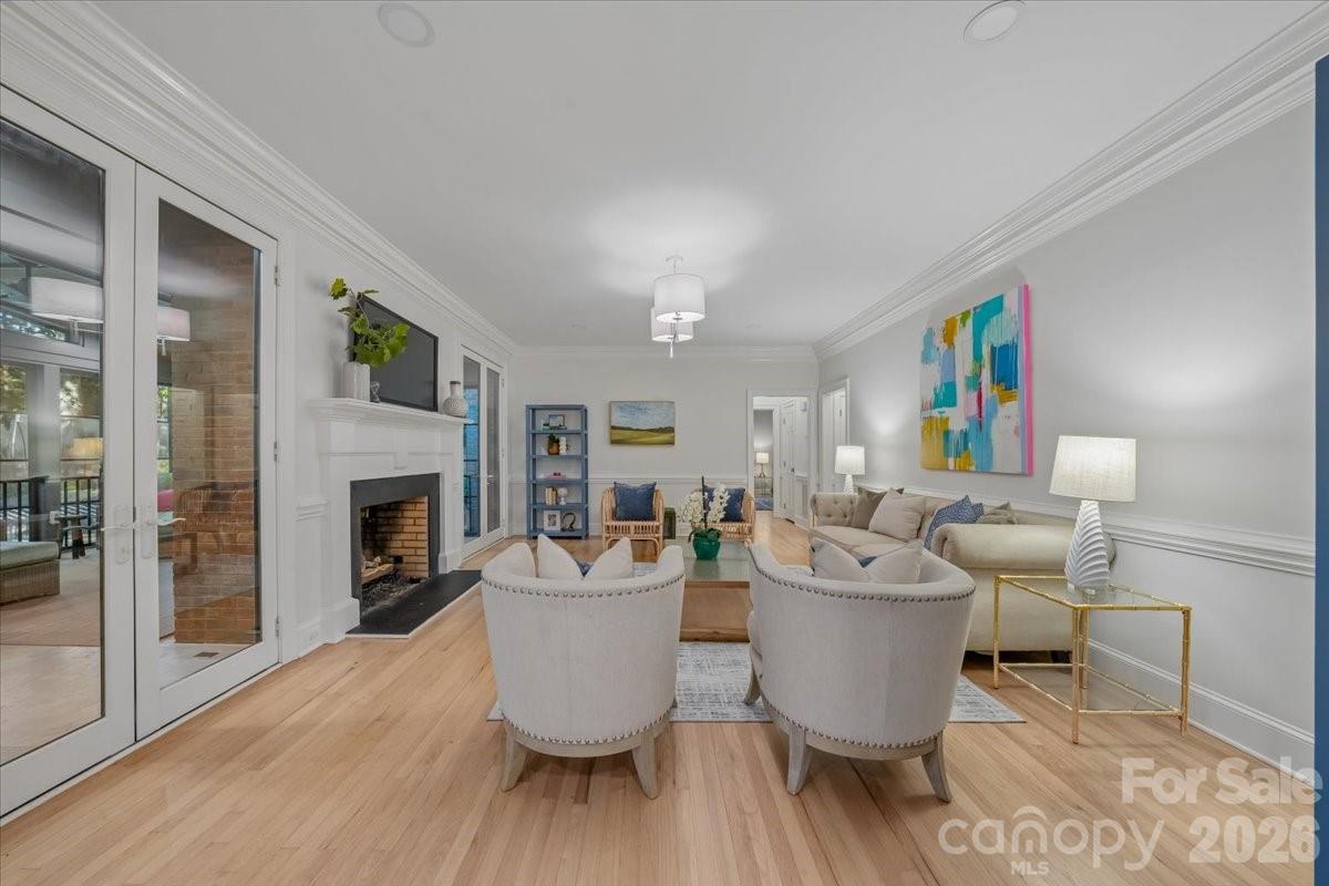 5631 Colony Road — Charlotte