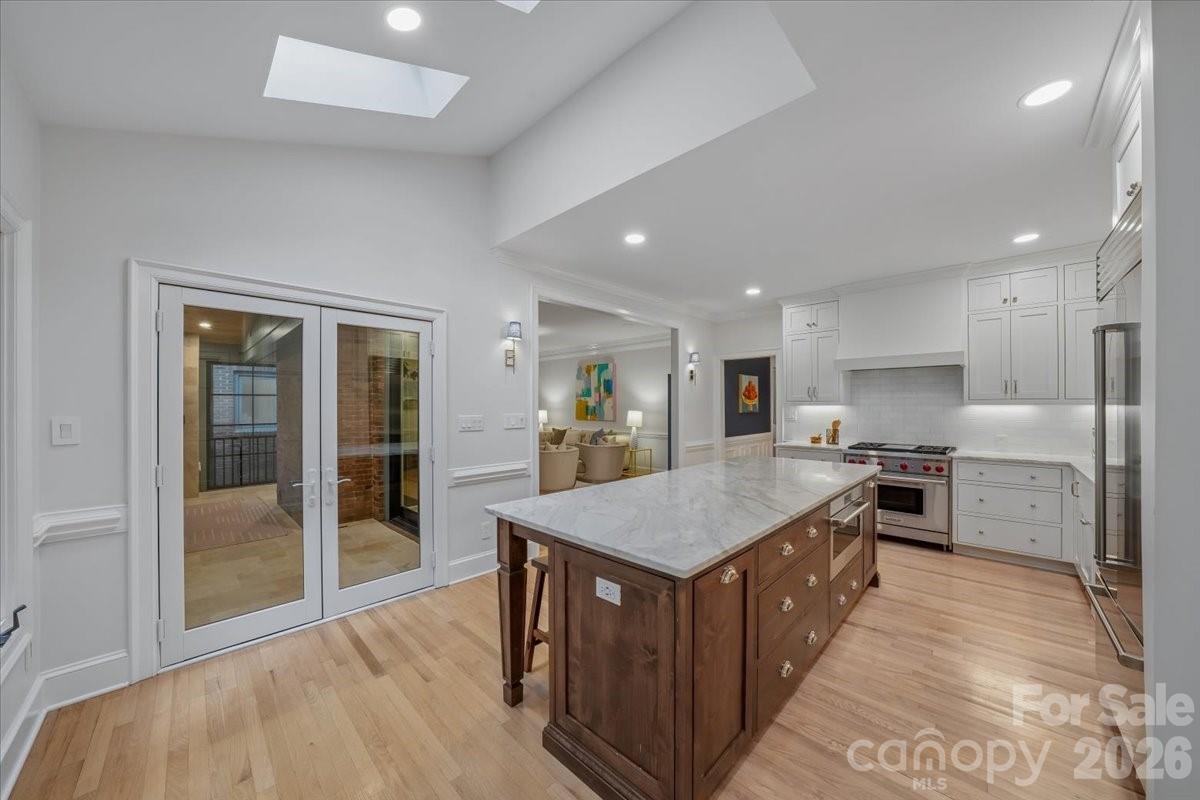 5631 Colony Road — Charlotte