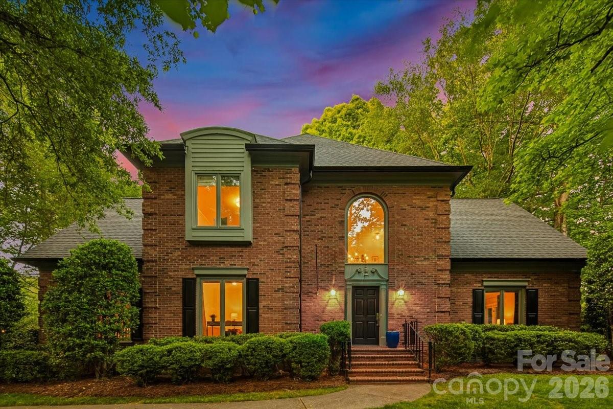 5631 Colony Road — Charlotte