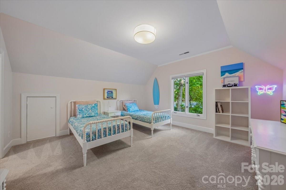 5631 Colony Road — Charlotte