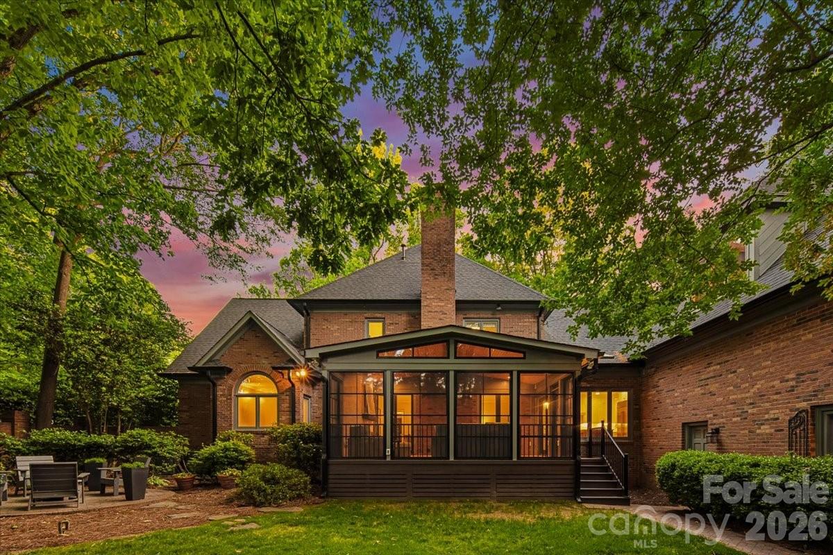 5631 Colony Road — Charlotte