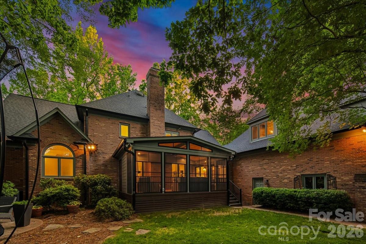 5631 Colony Road — Charlotte