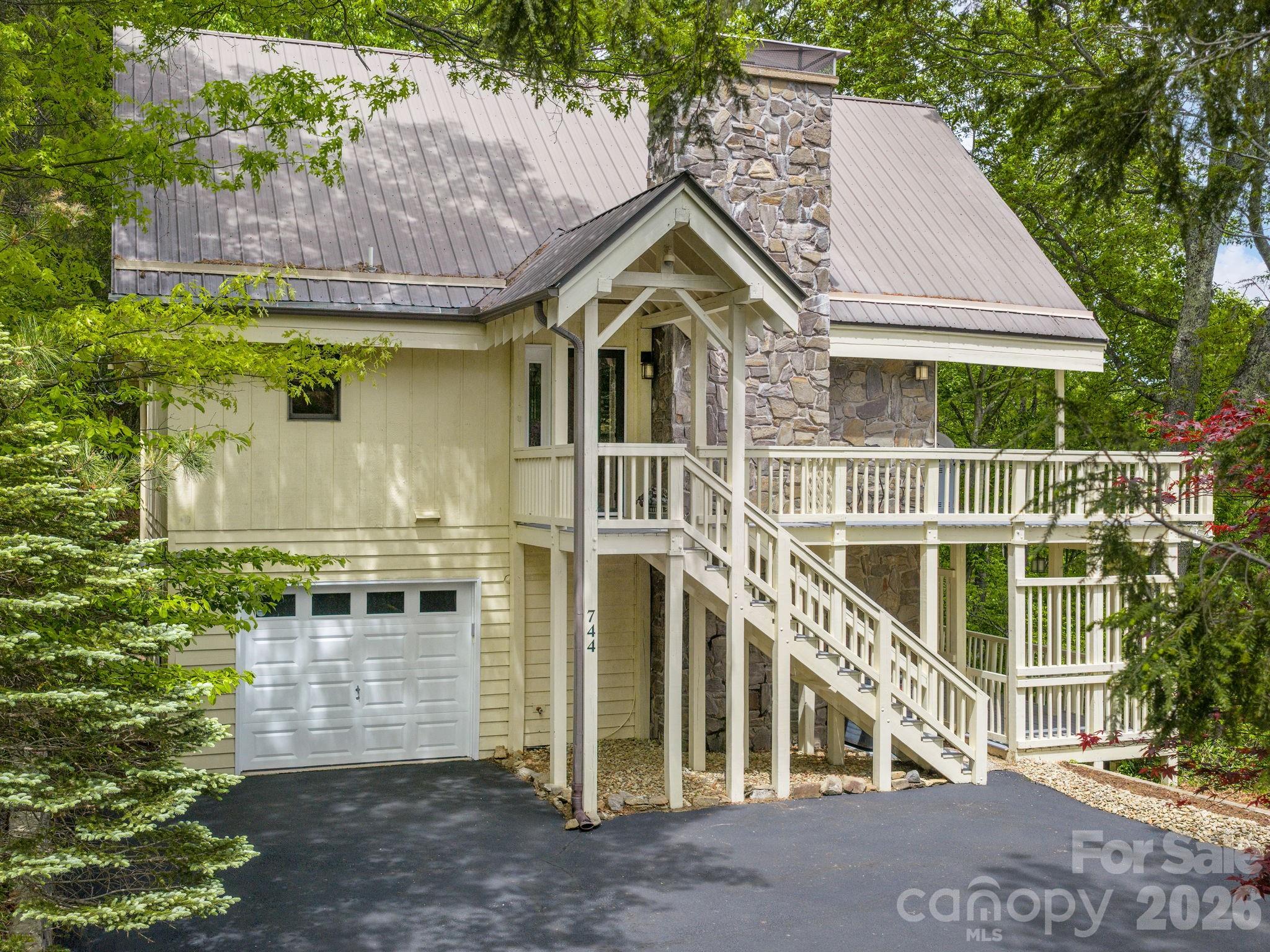 744 Laurel Ridge Road — Maggie Valley