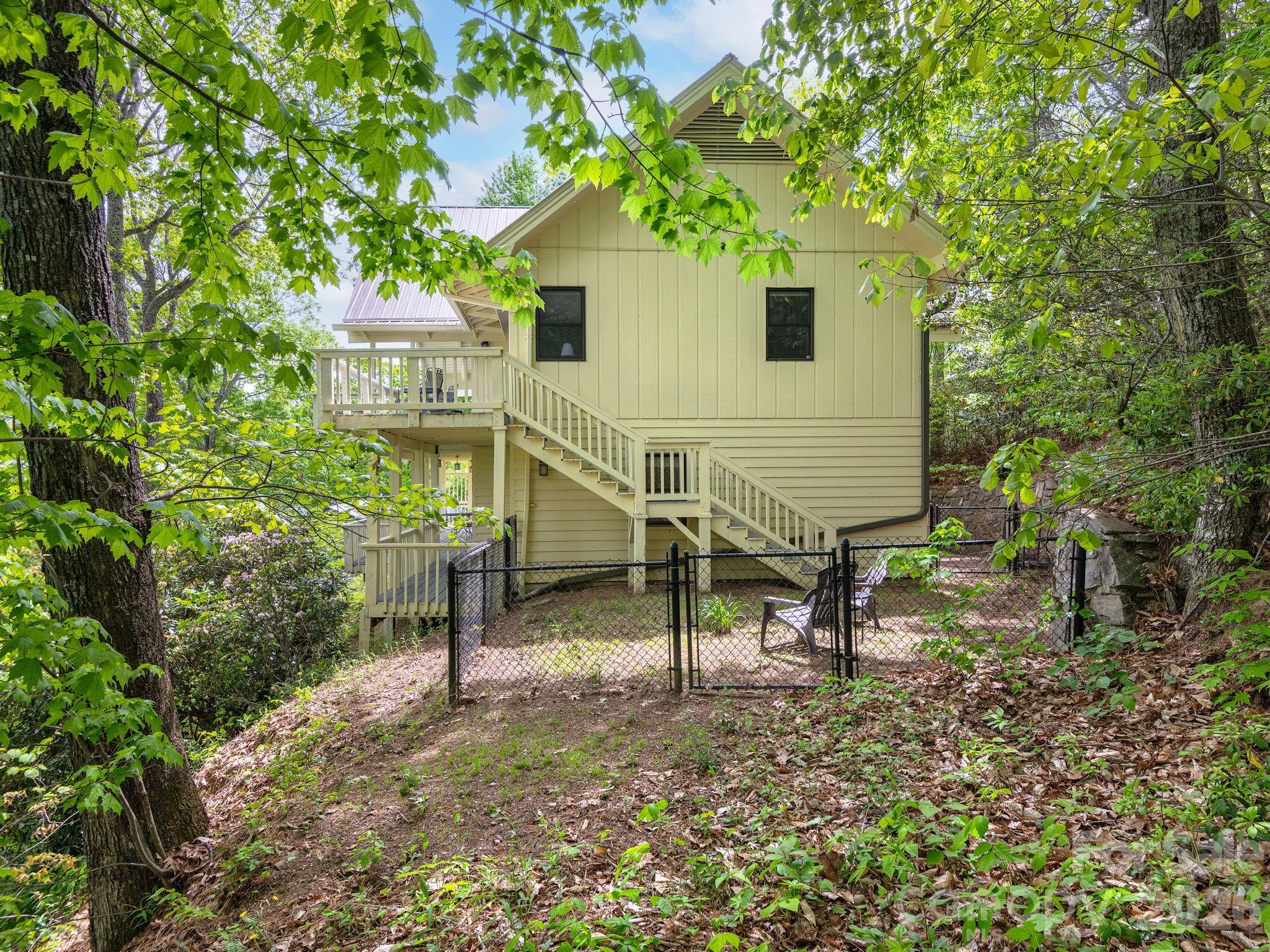 744 Laurel Ridge Road — Maggie Valley