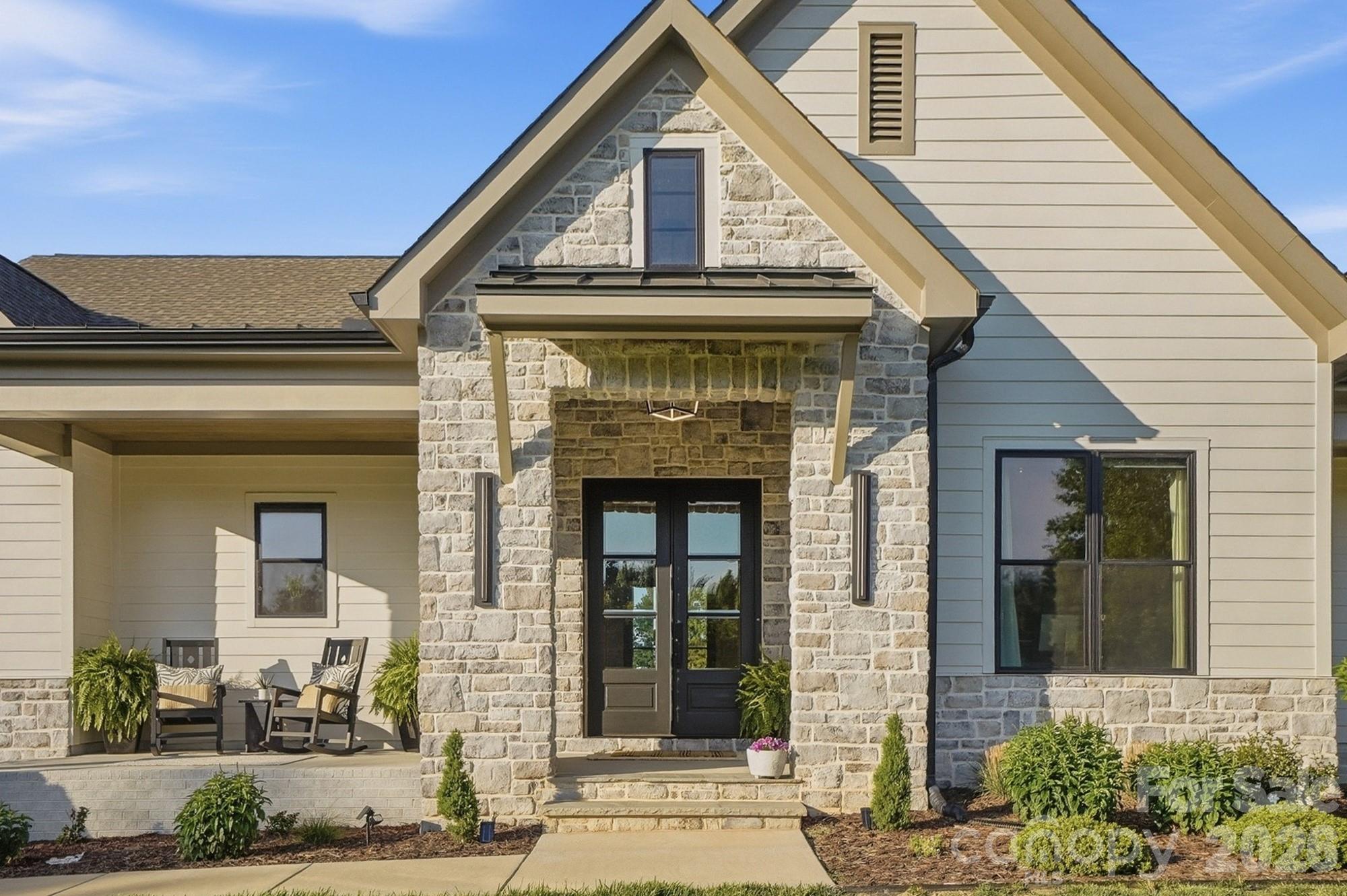 7905 Elegant Estates Drive — Mount Pleasant
