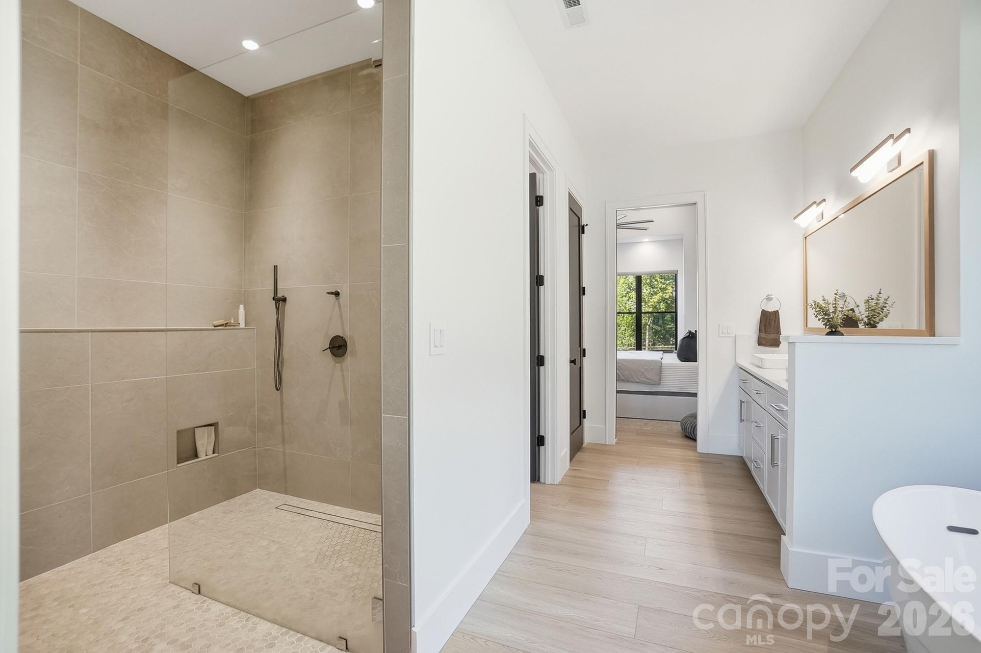 7905 Elegant Estates Drive — Mount Pleasant