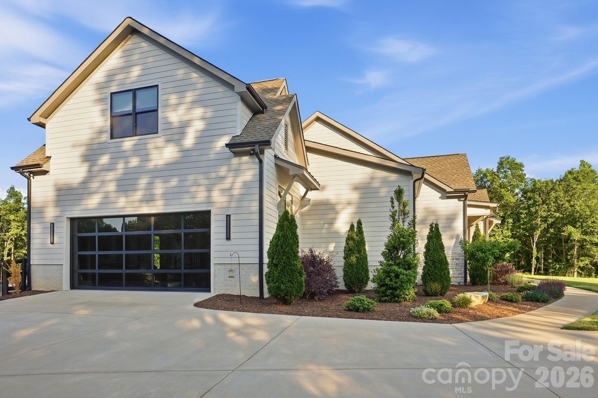 7905 Elegant Estates Drive — Mount Pleasant