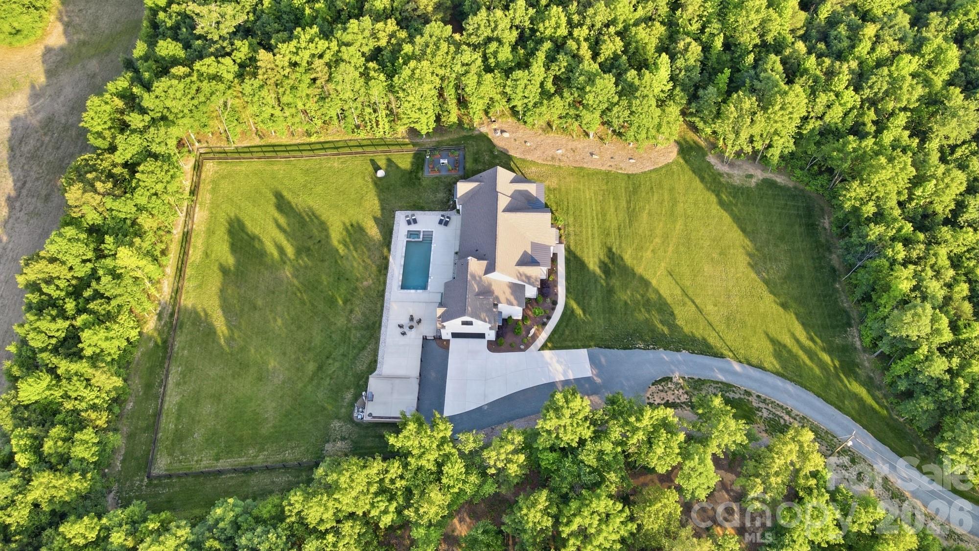 7905 Elegant Estates Drive — Mount Pleasant