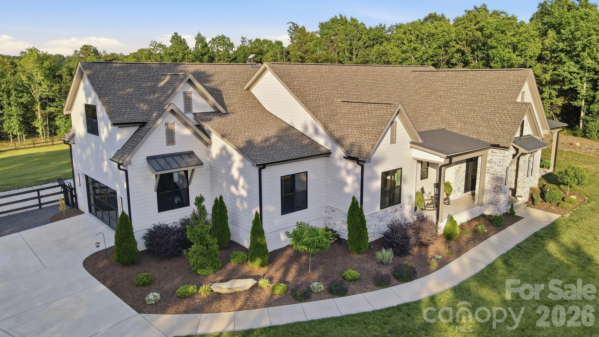 7905 Elegant Estates Drive — Mount Pleasant