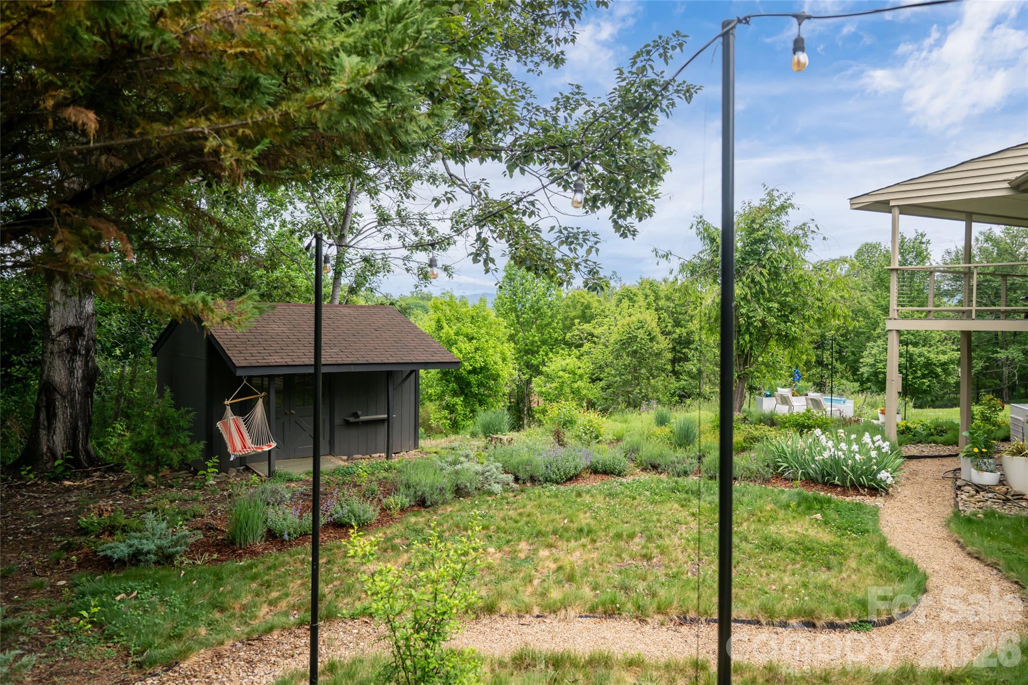 56 Donna Lane — Alexander