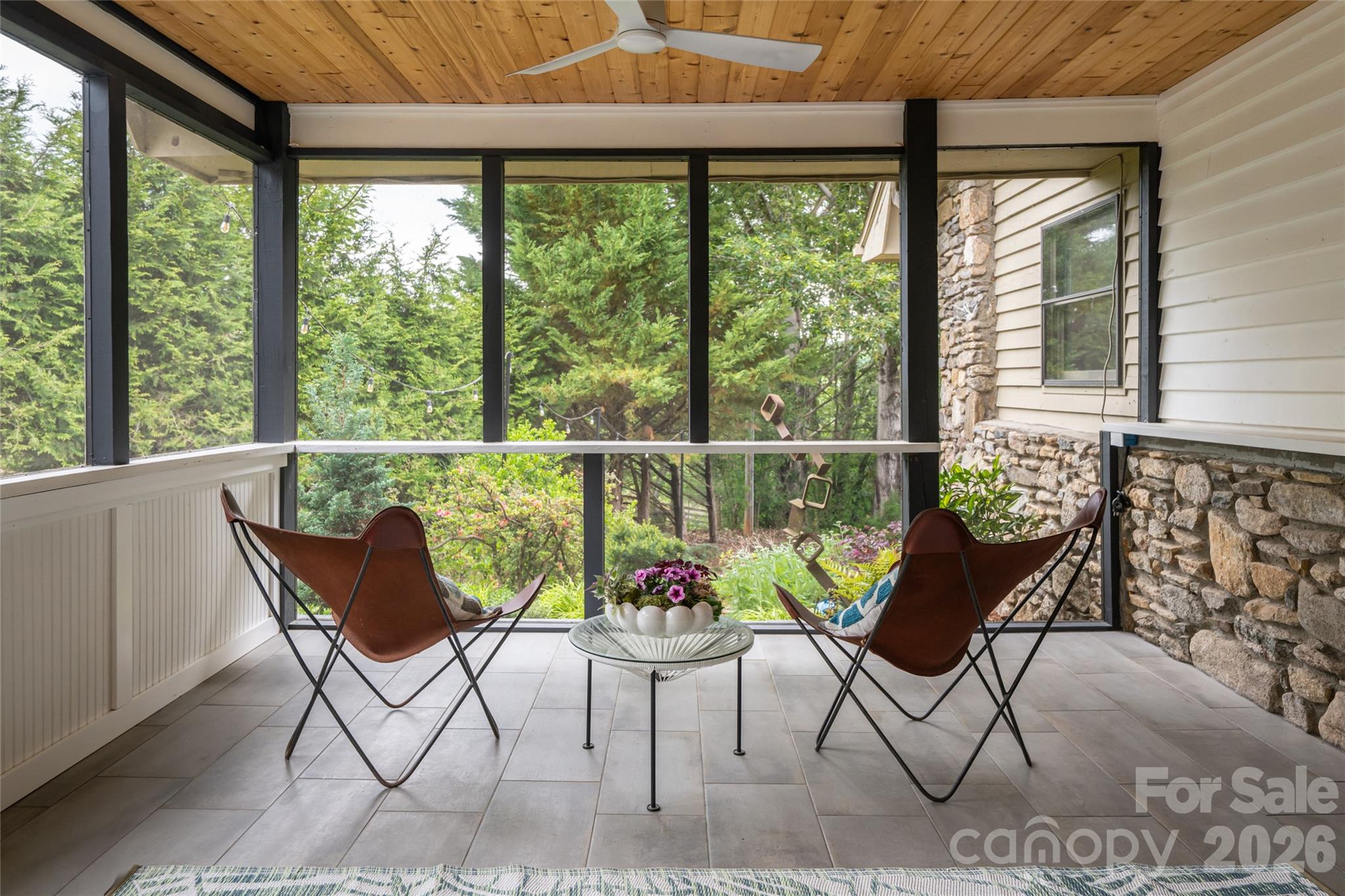 56 Donna Lane — Alexander