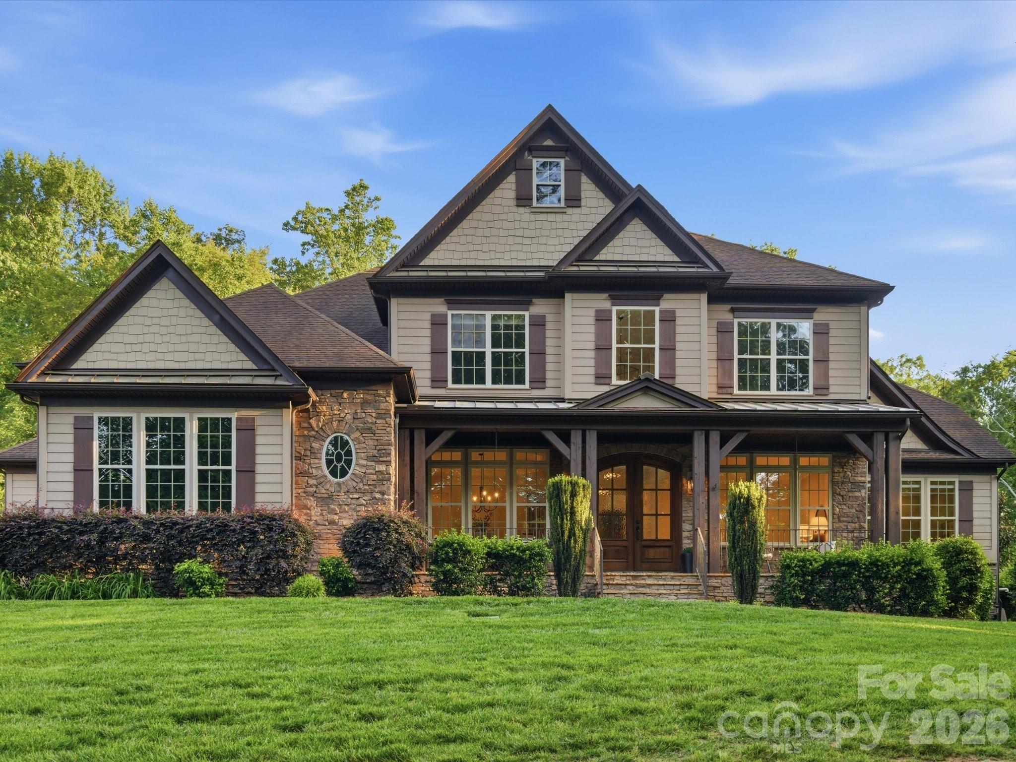 1126 Bromley Drive — Matthews