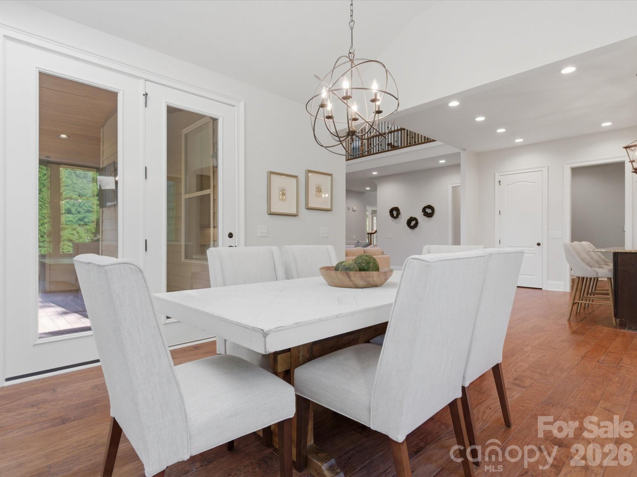 1126 Bromley Drive — Matthews