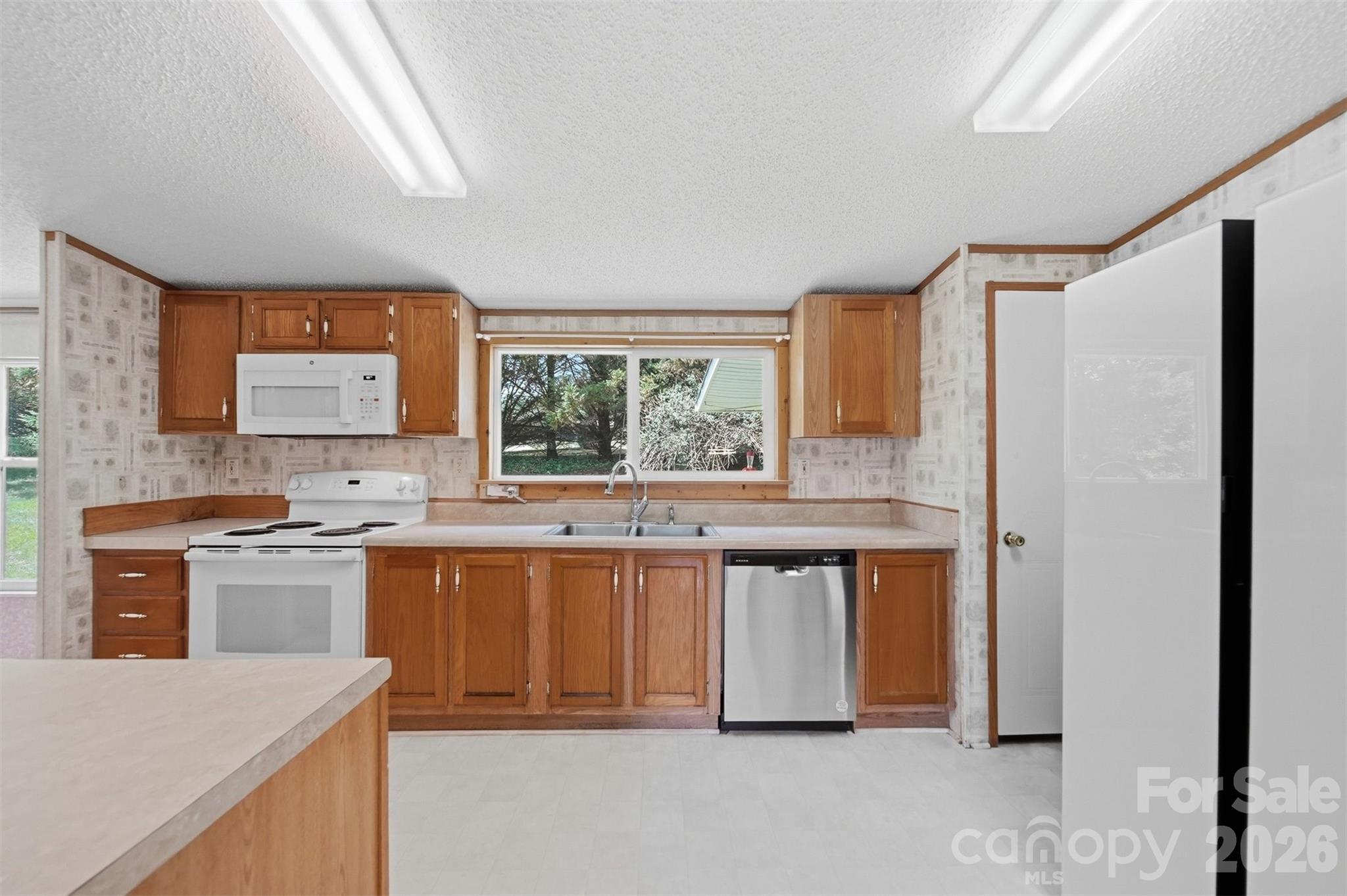 1488 Watermill Road — Morganton