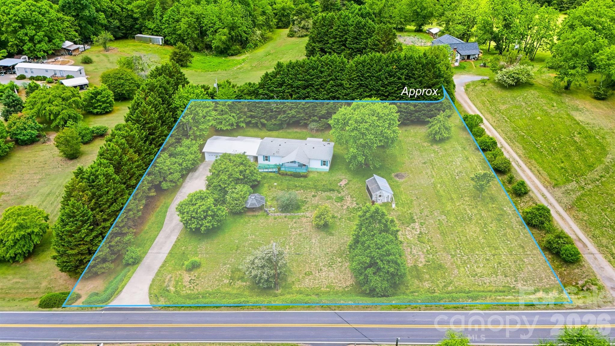 1488 Watermill Road — Morganton