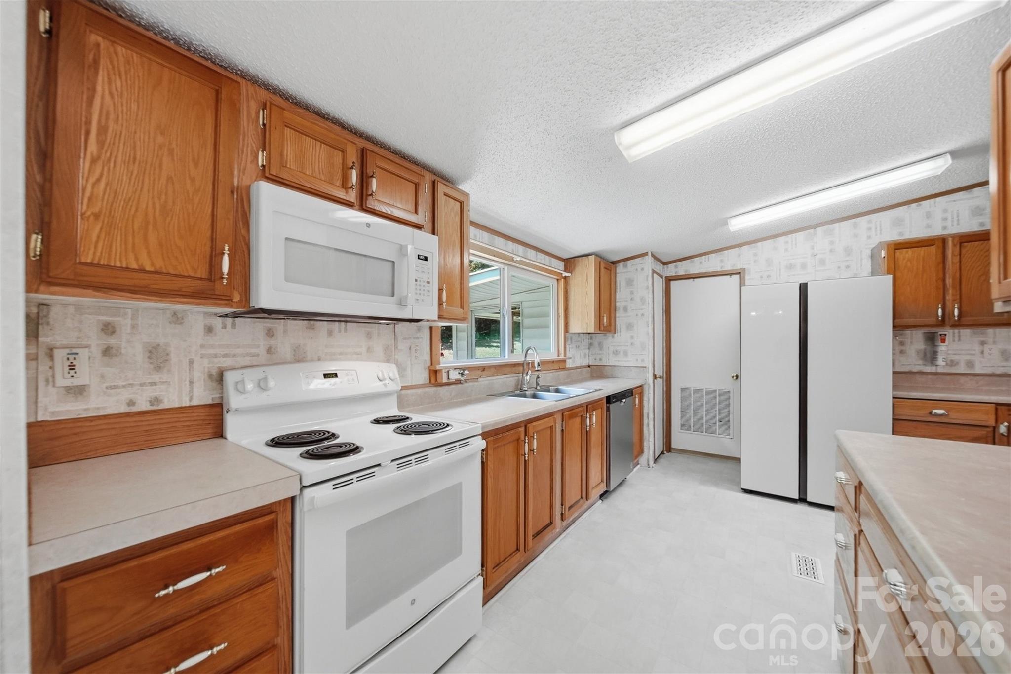 1488 Watermill Road — Morganton