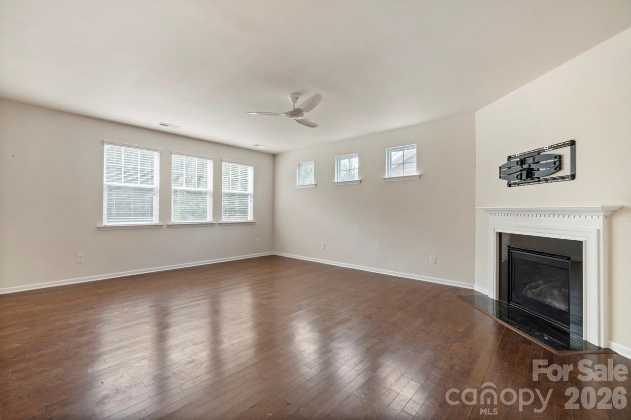 125 Yellowbell Road — Mooresville