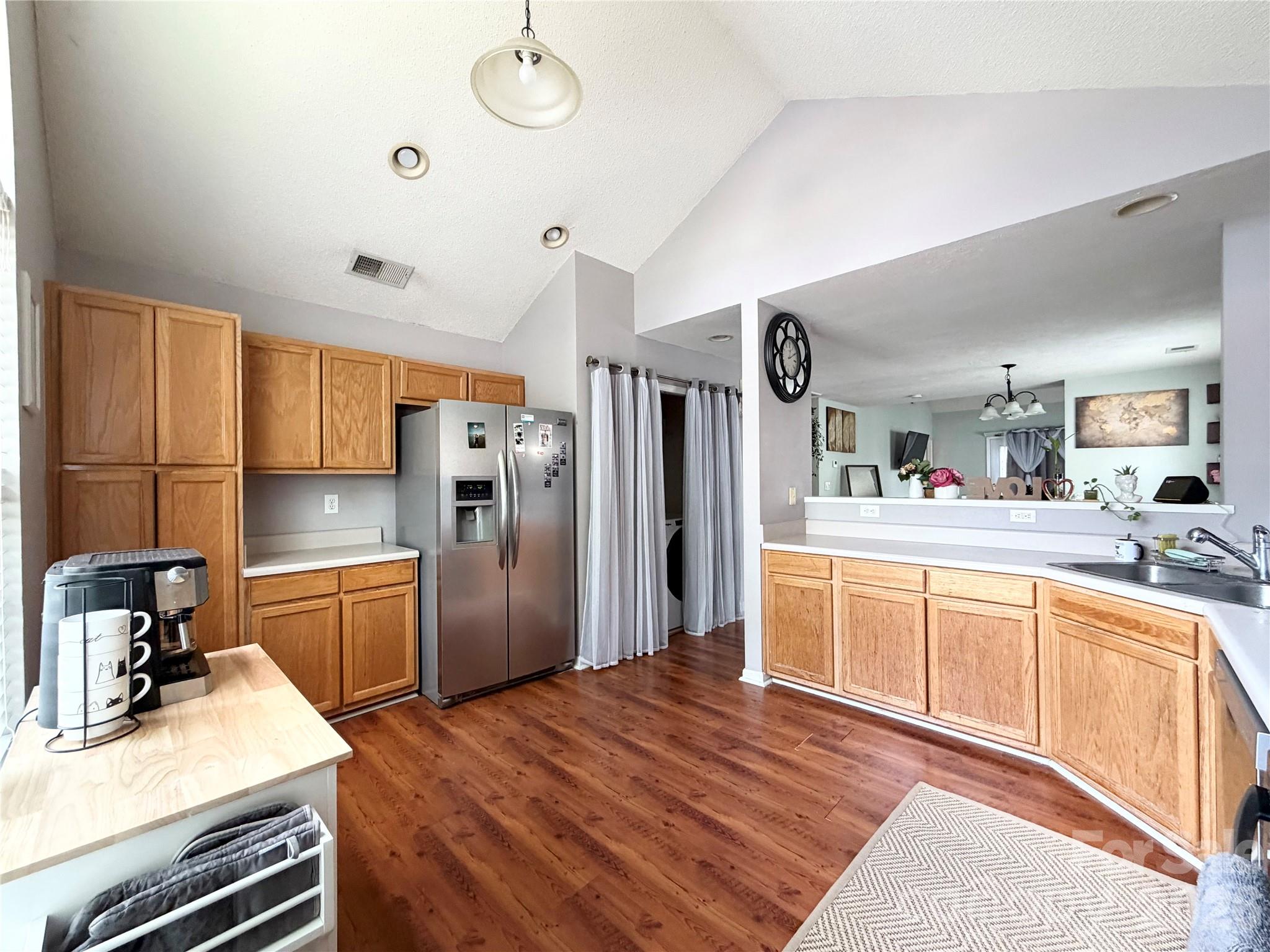 10206 University Park Lane — Charlotte