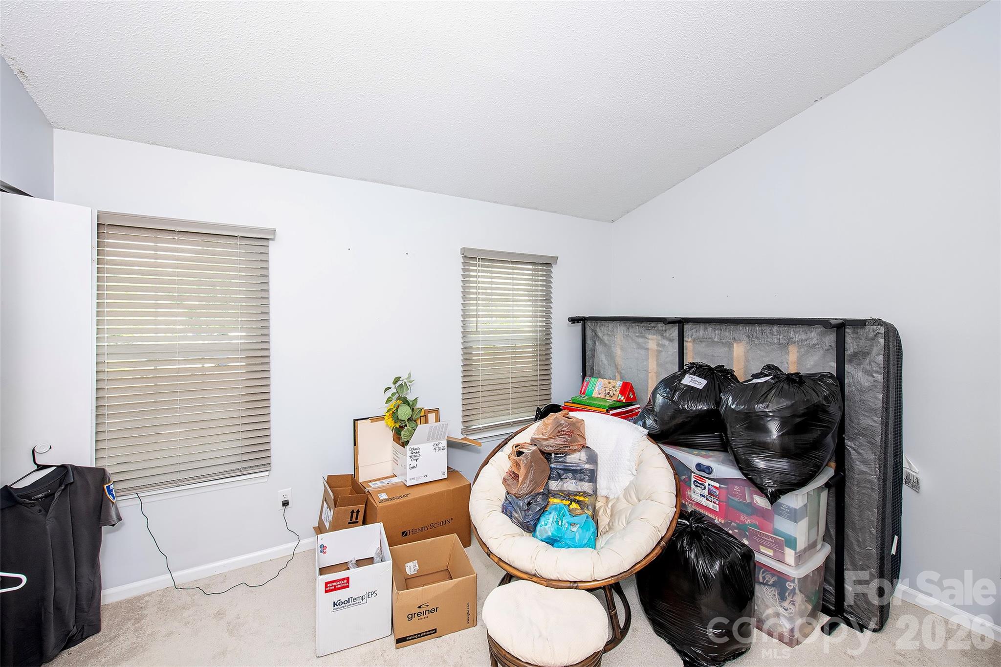 6137 Windsor Gate Lane — Charlotte