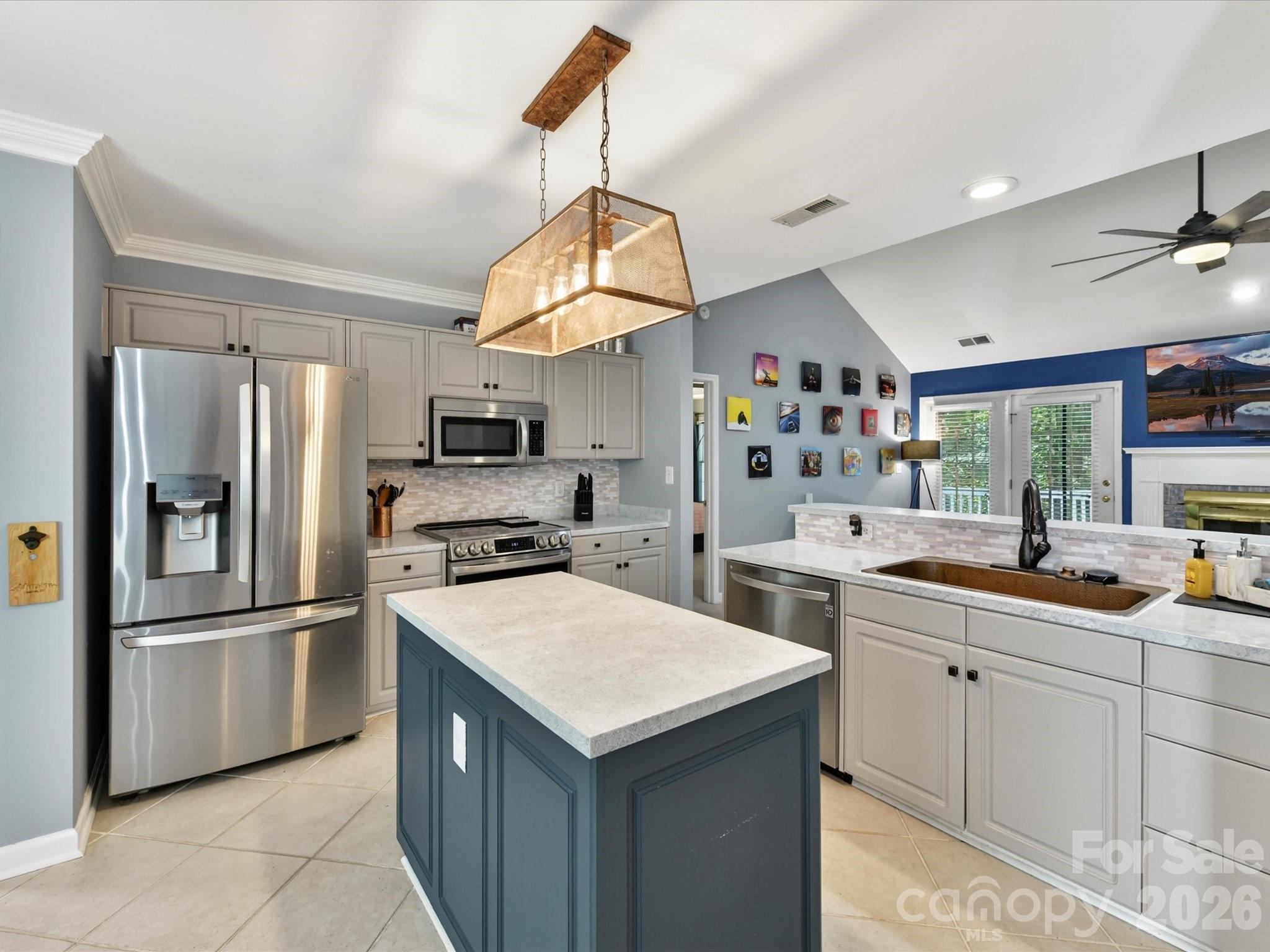 4303 Stonefield Drive — Charlotte
