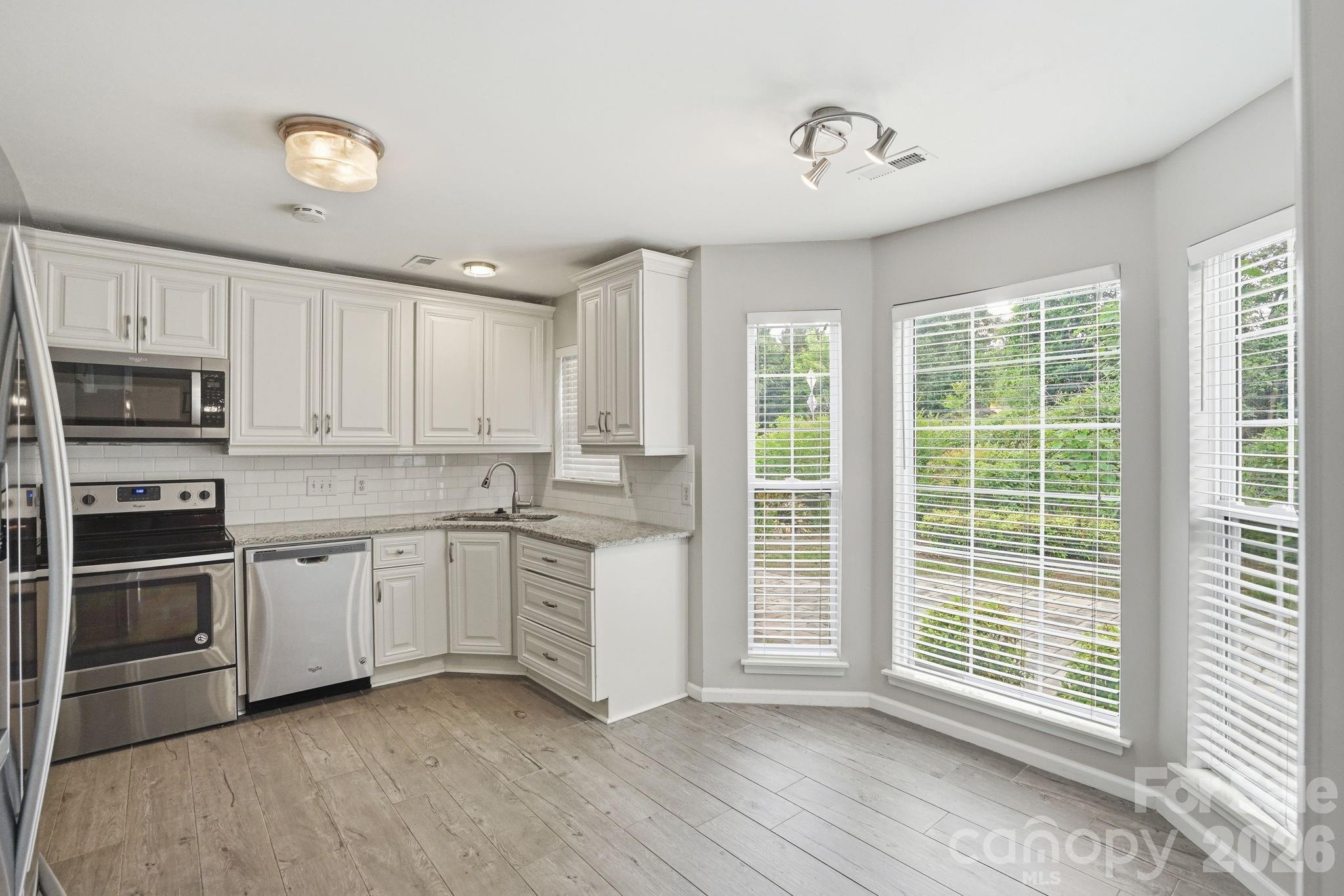 6914 Weirton Place — Charlotte