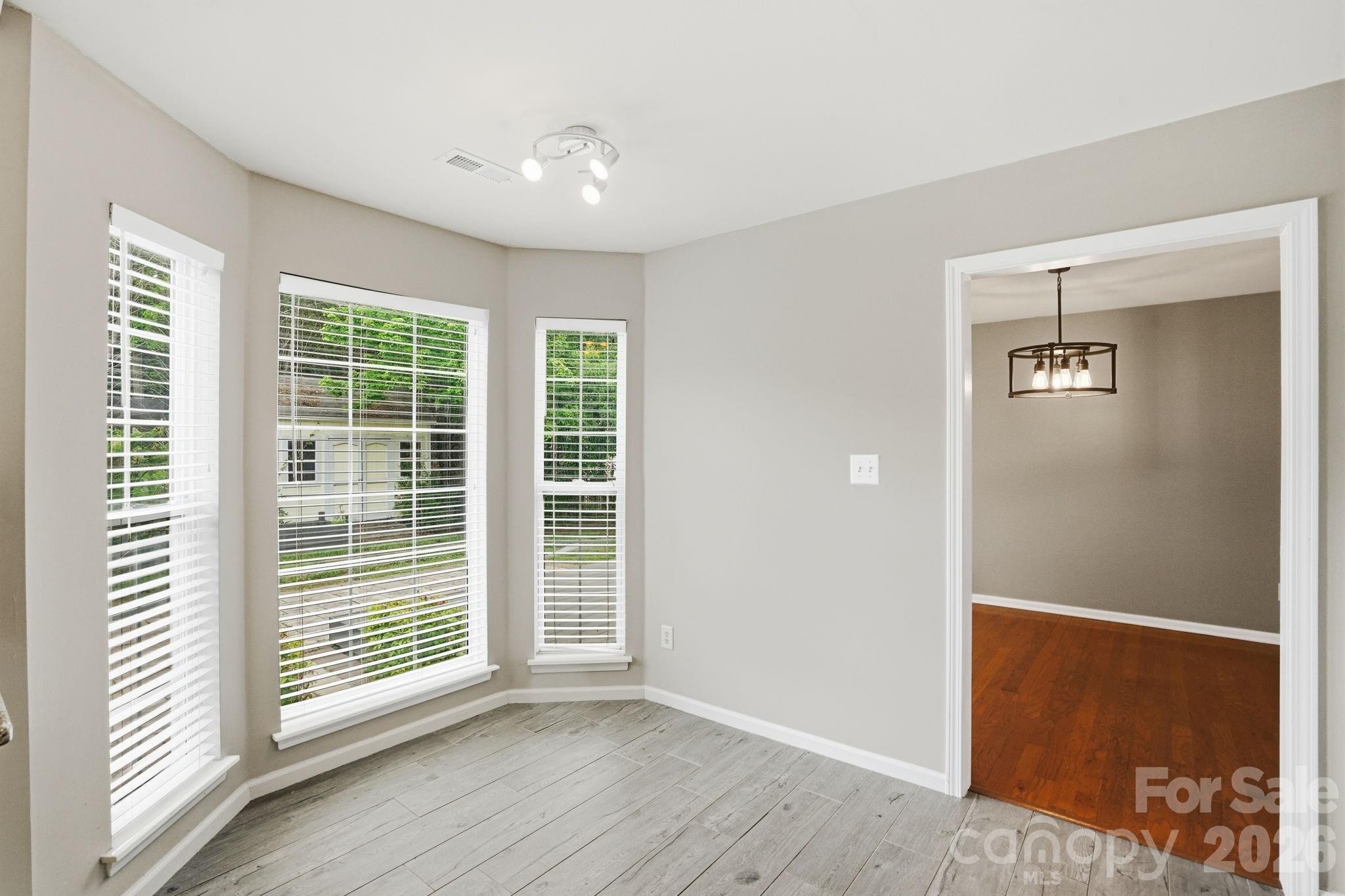 6914 Weirton Place — Charlotte