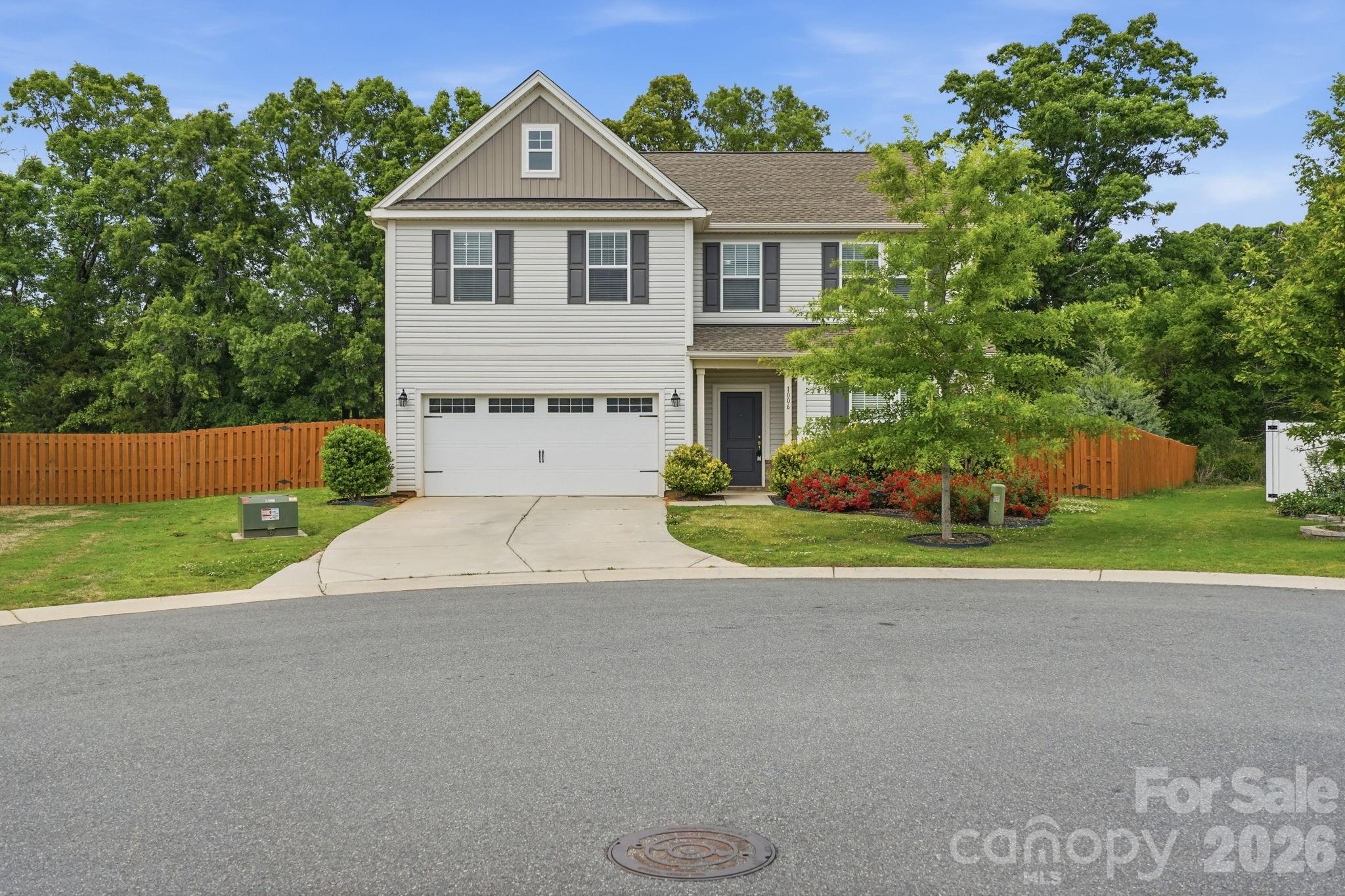 1006 Brooksland Place — Waxhaw
