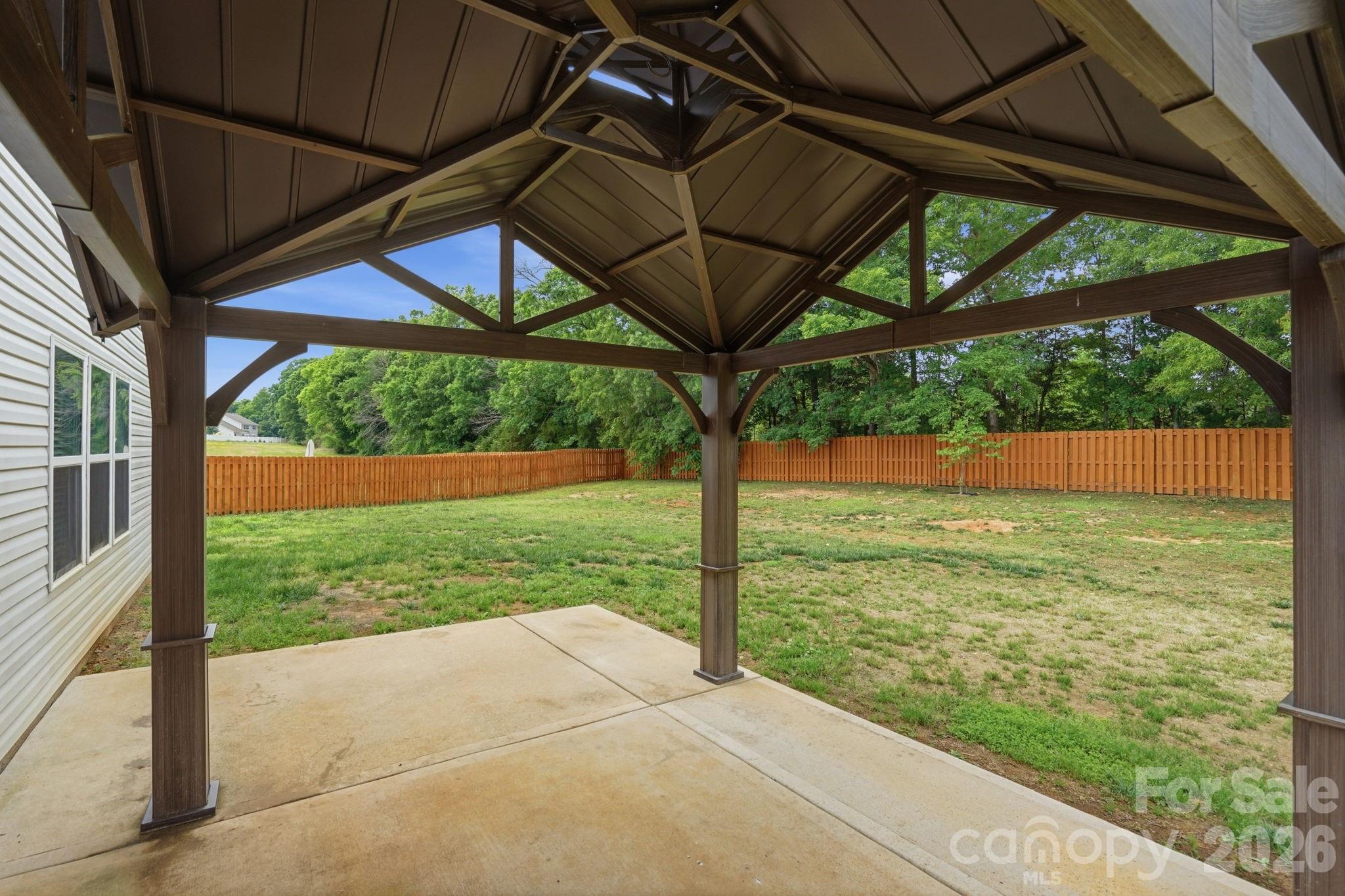 1006 Brooksland Place — Waxhaw