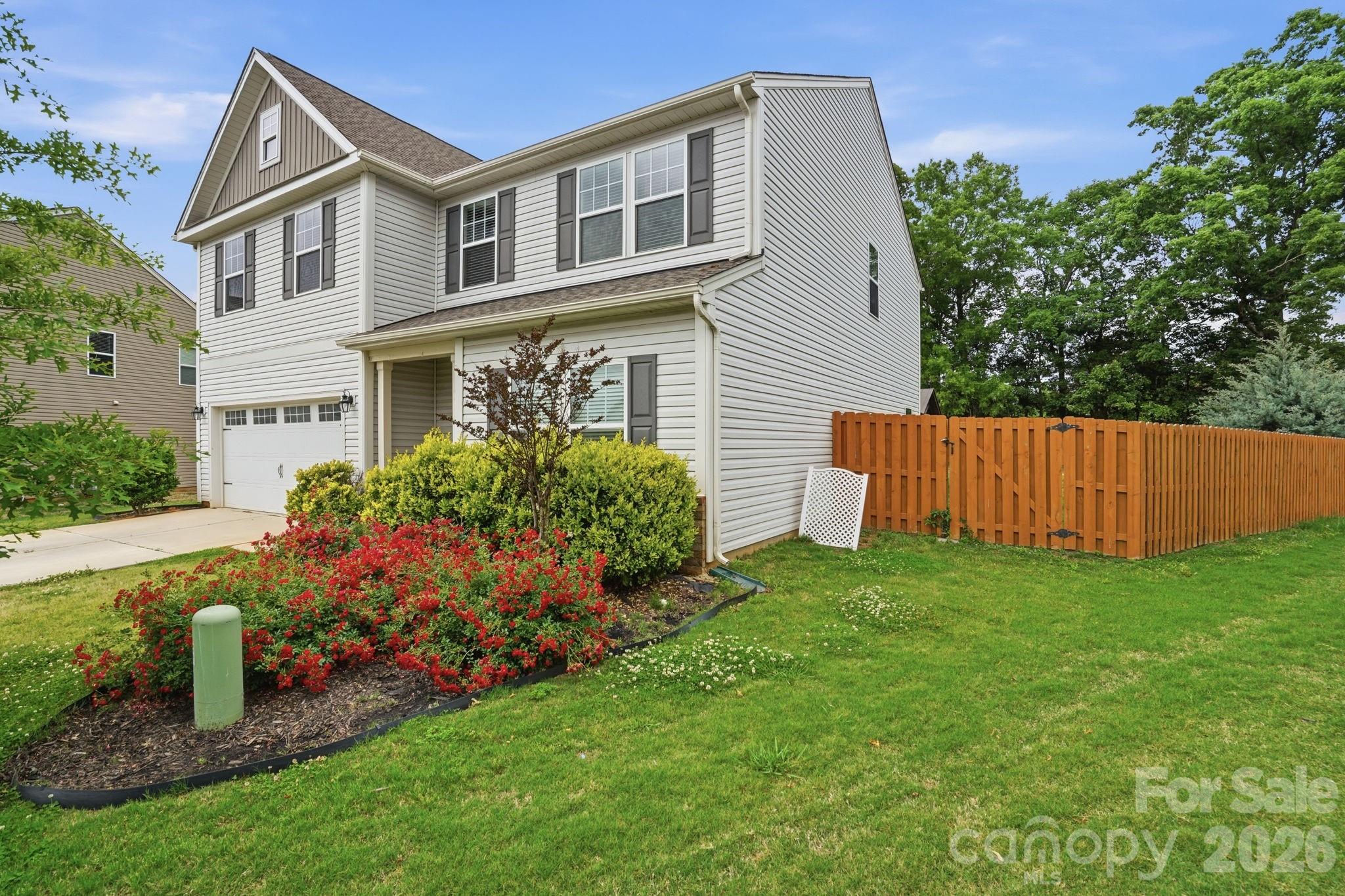 1006 Brooksland Place — Waxhaw