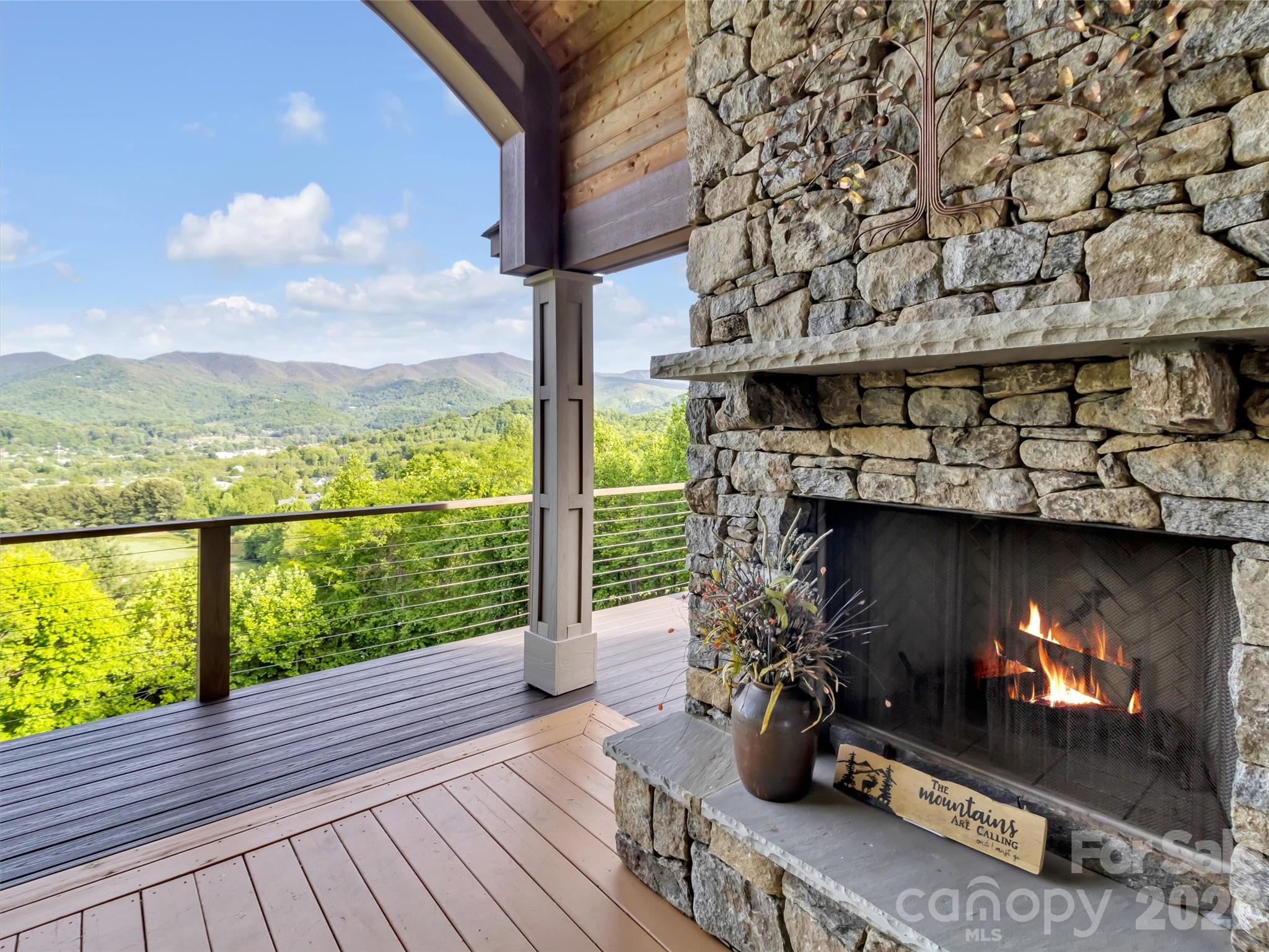 149 Cardinal Lane — Waynesville