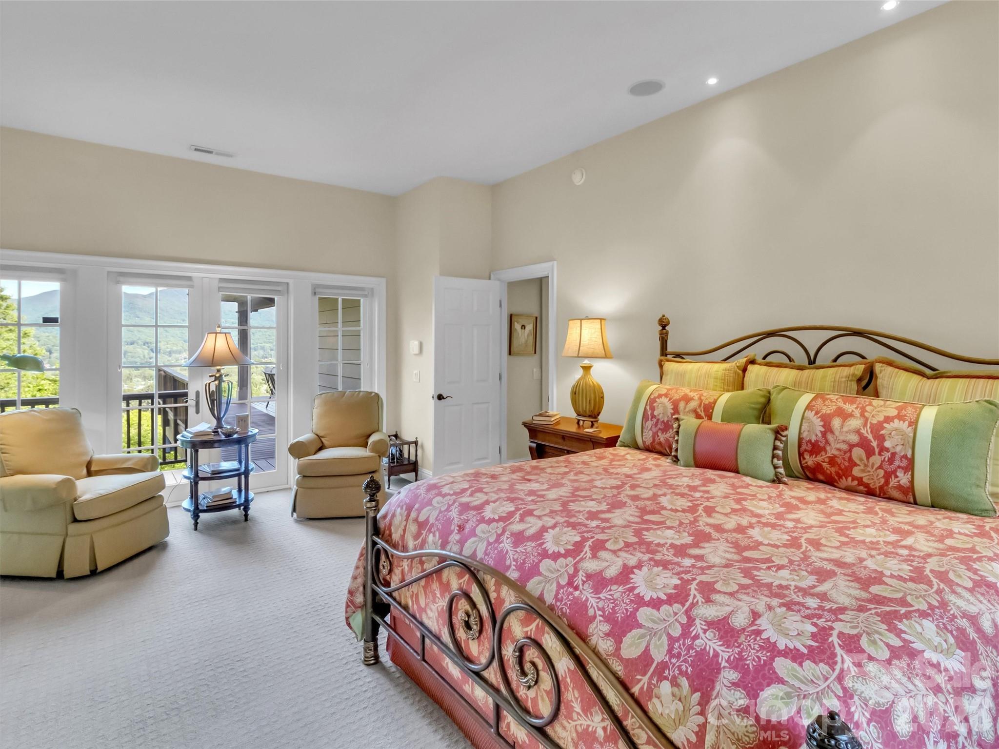 149 Cardinal Lane — Waynesville