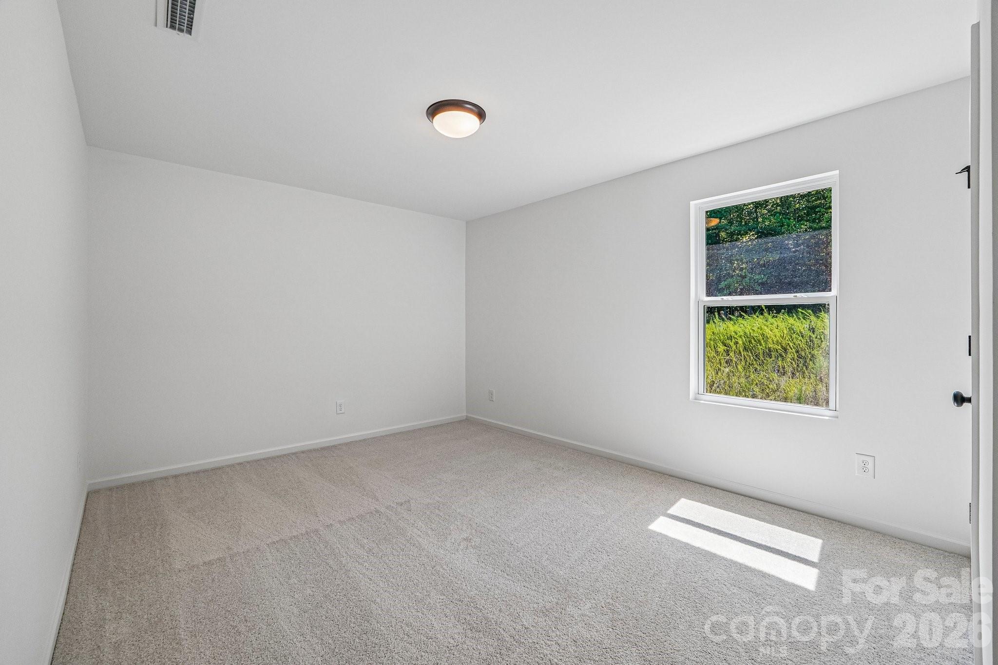 1415 Allison Woods Court #70 — Lowell