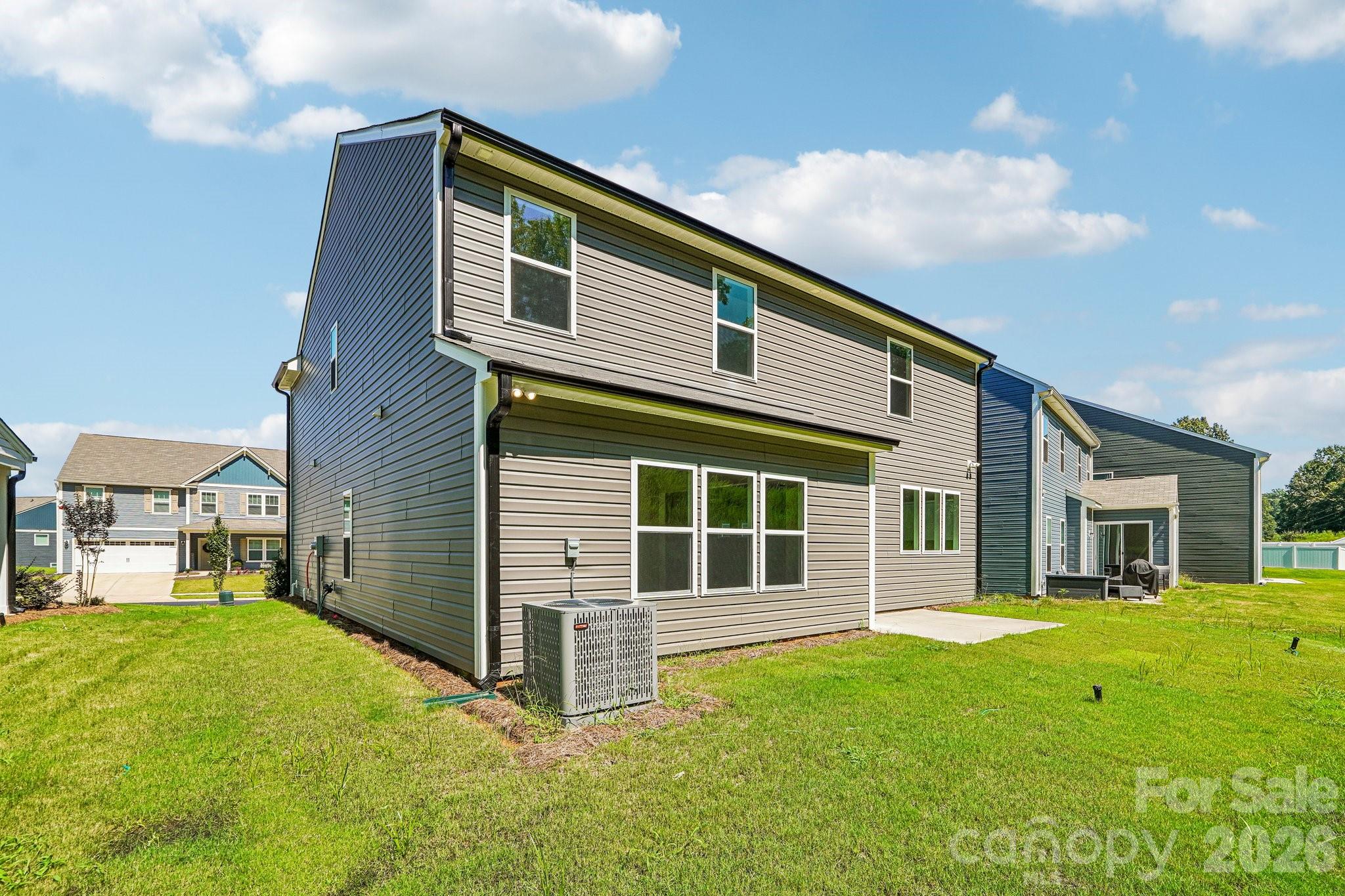 1415 Allison Woods Court #70 — Lowell