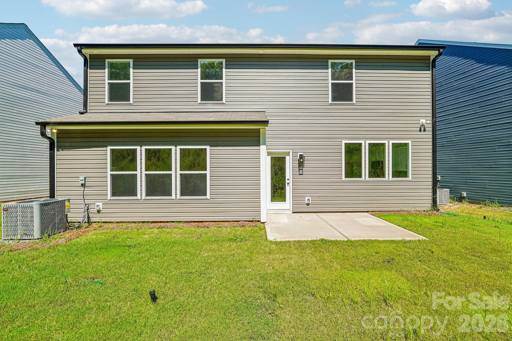 1415 Allison Woods Court #70 — Lowell