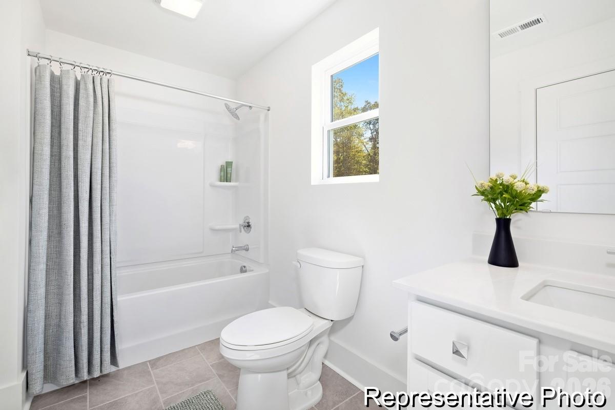 1029 Preston Drive #51 — Lowell