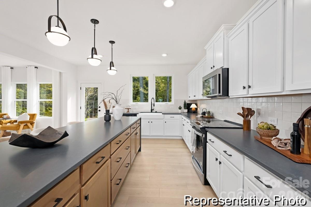 1029 Preston Drive #51 — Lowell