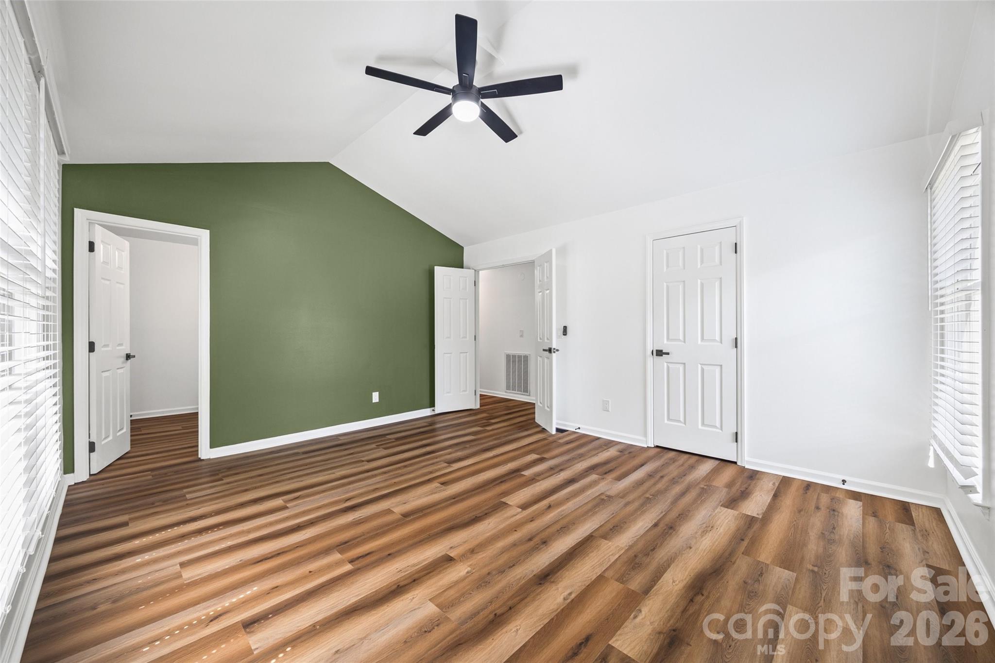 5043 Suwarrow Circle — Tega Cay