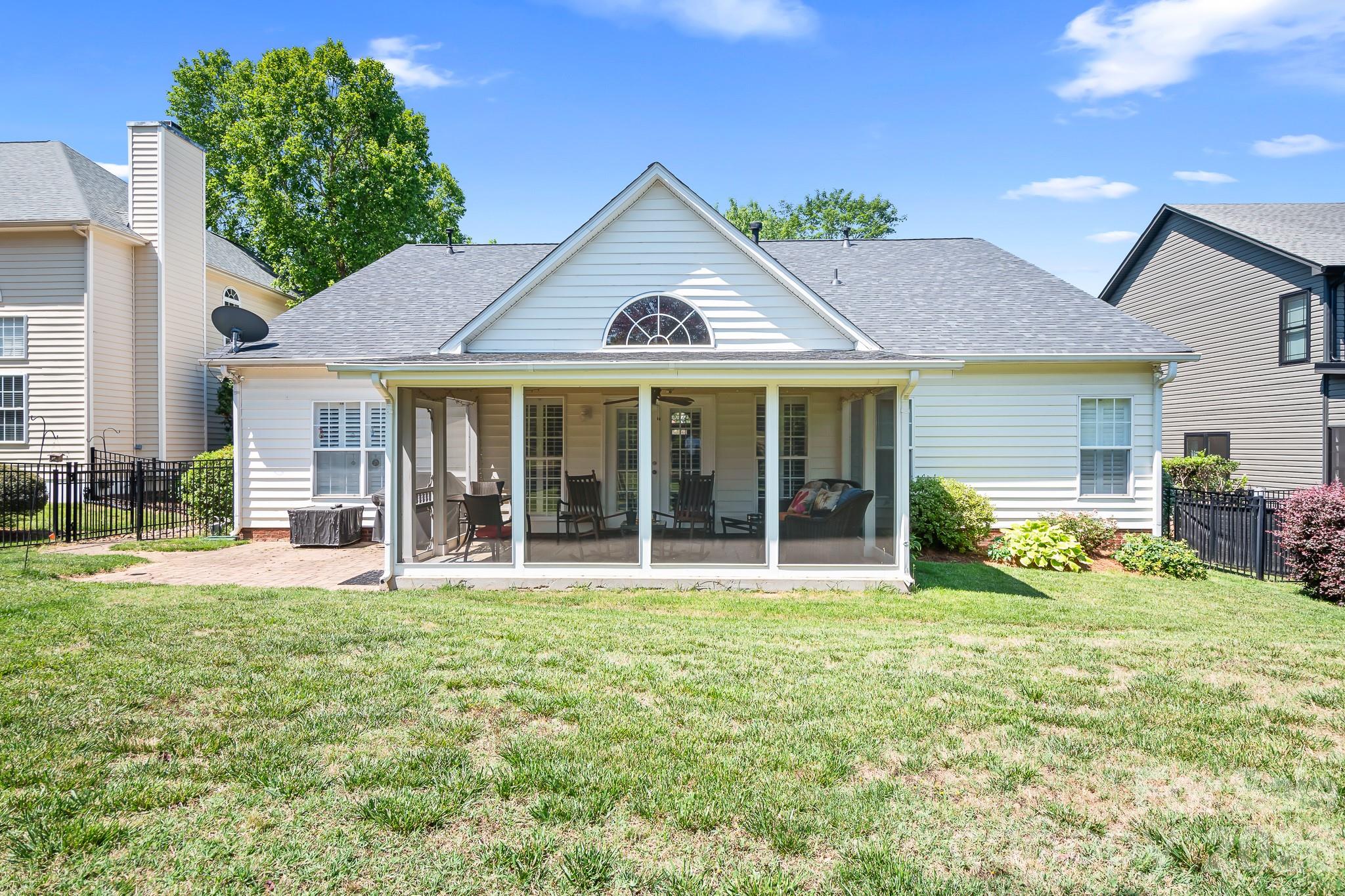 13403 Fremington Road — Huntersville