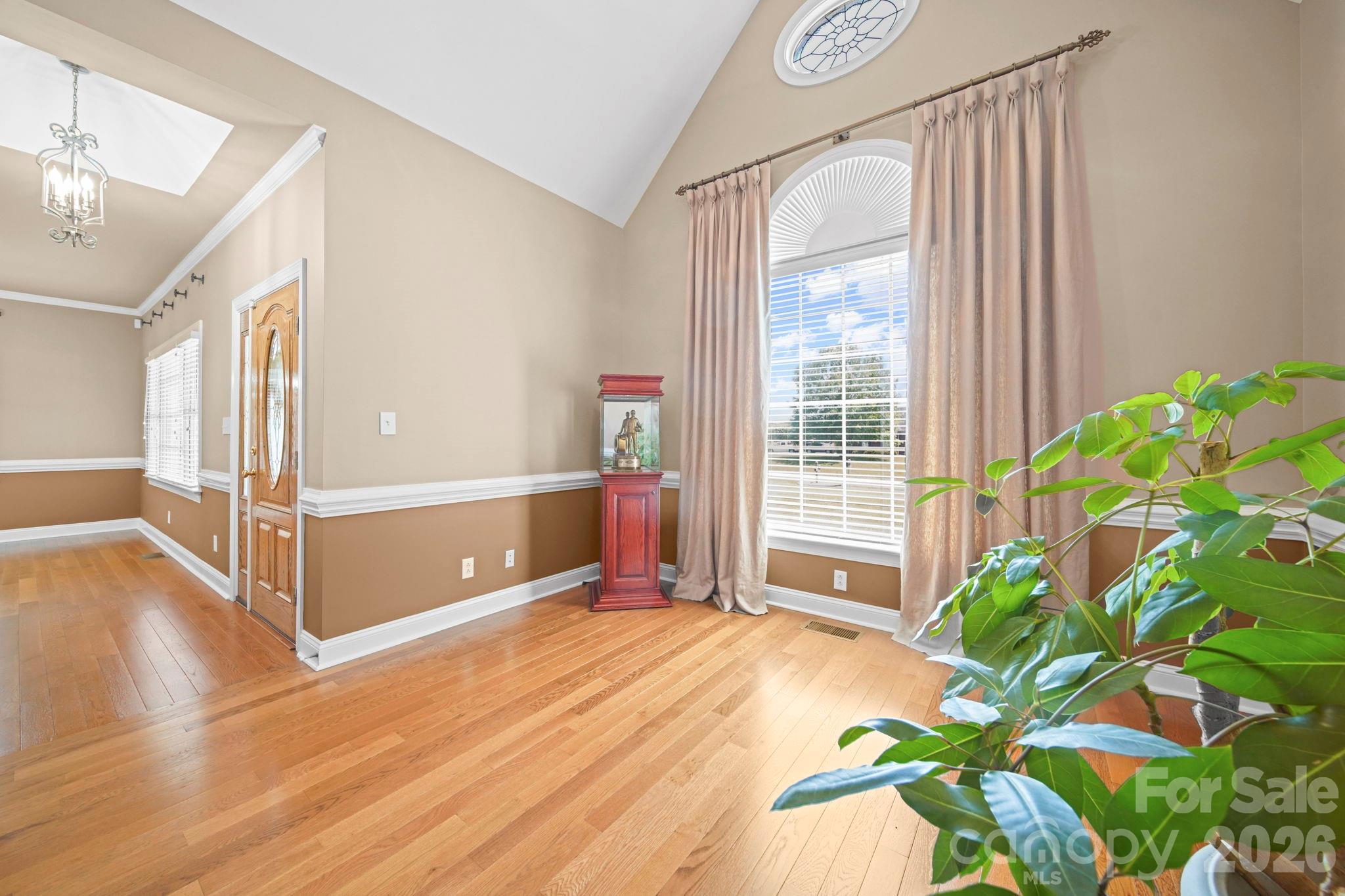 600 Ivah Lee Way — Monroe
