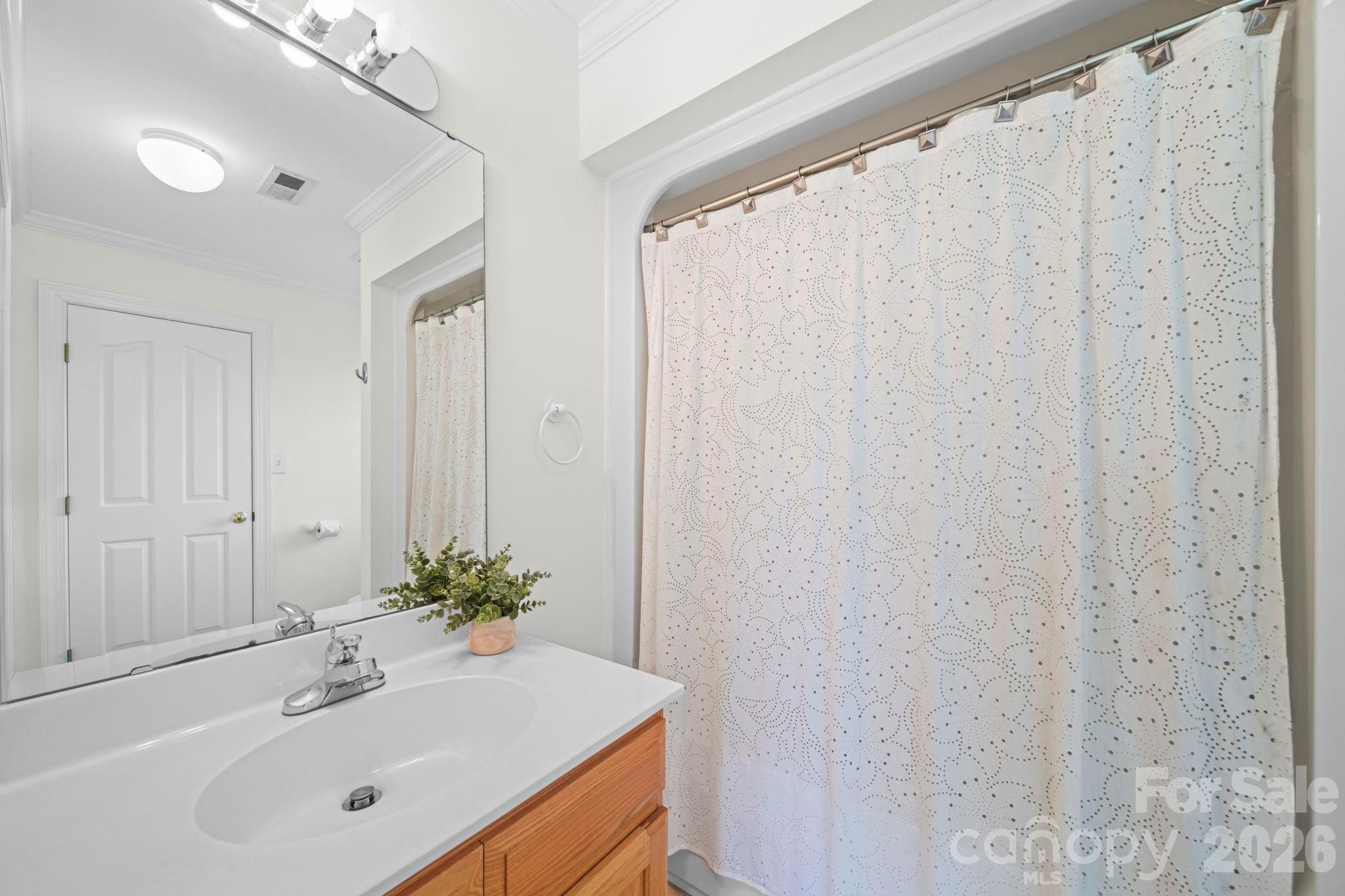 600 Ivah Lee Way — Monroe