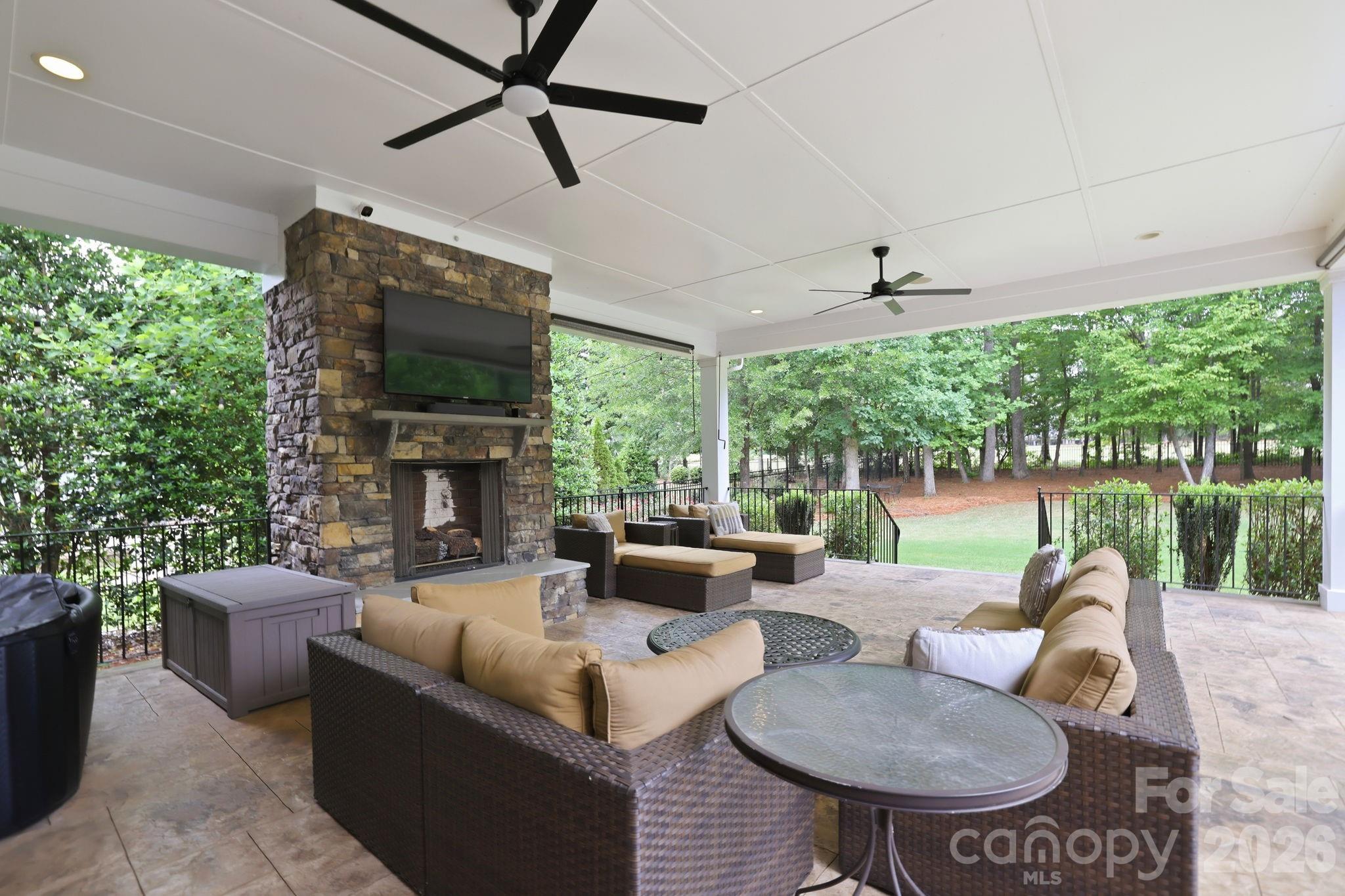 1077 Wessington Manor Lane — Fort Mill