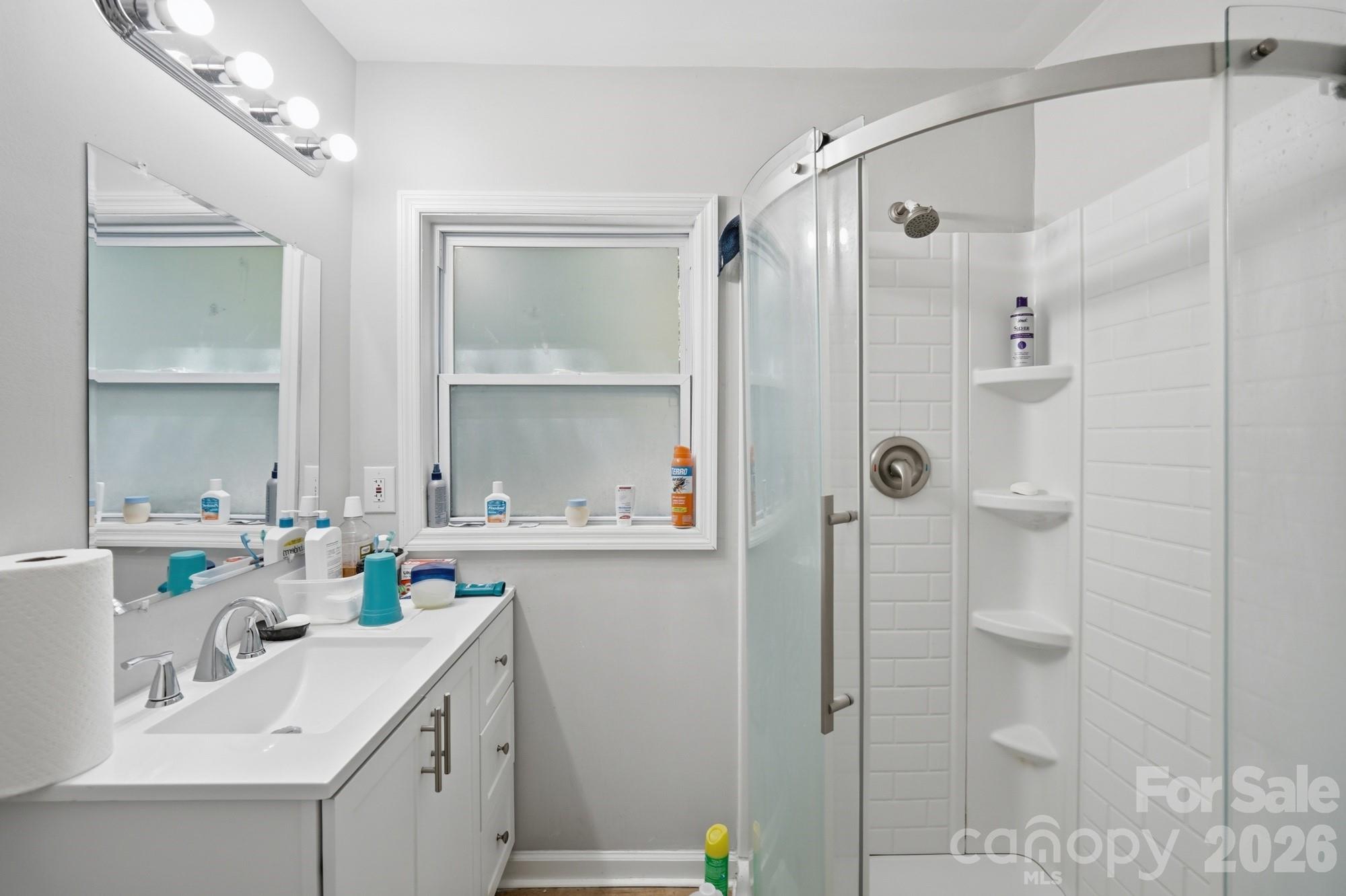 1018 W 5th Avenue — Gastonia