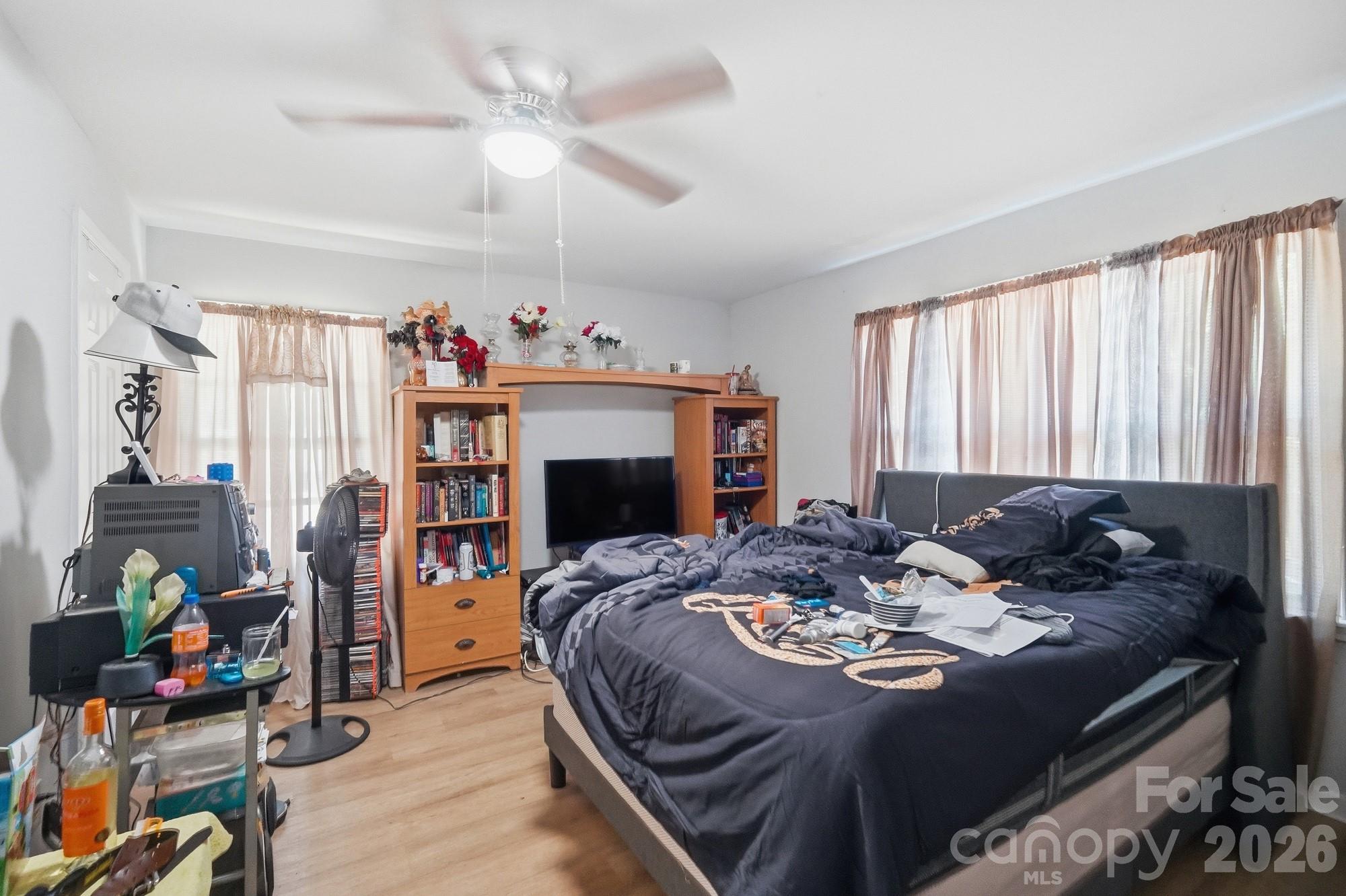 1018 W 5th Avenue — Gastonia