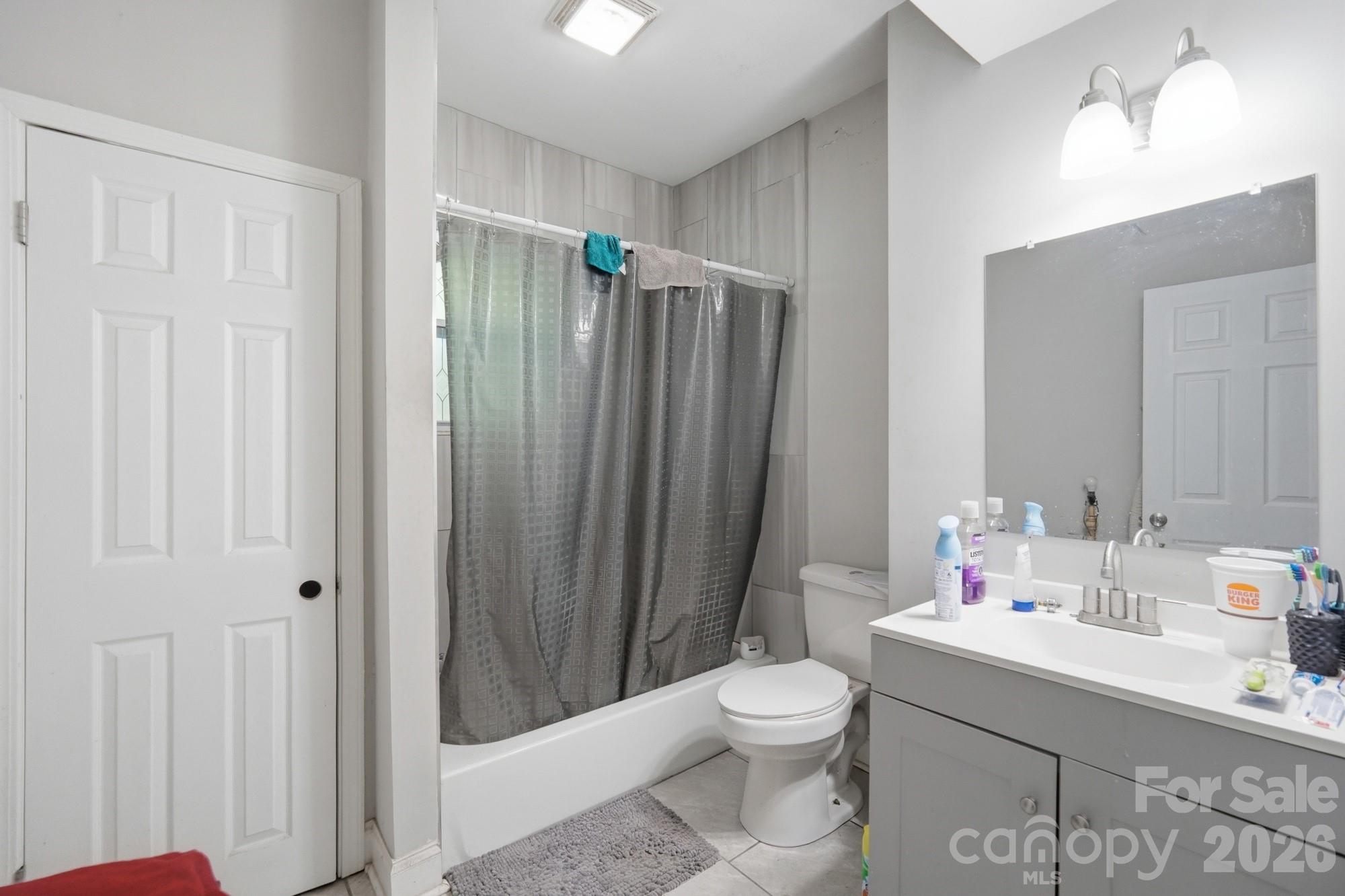 1018 W 5th Avenue — Gastonia