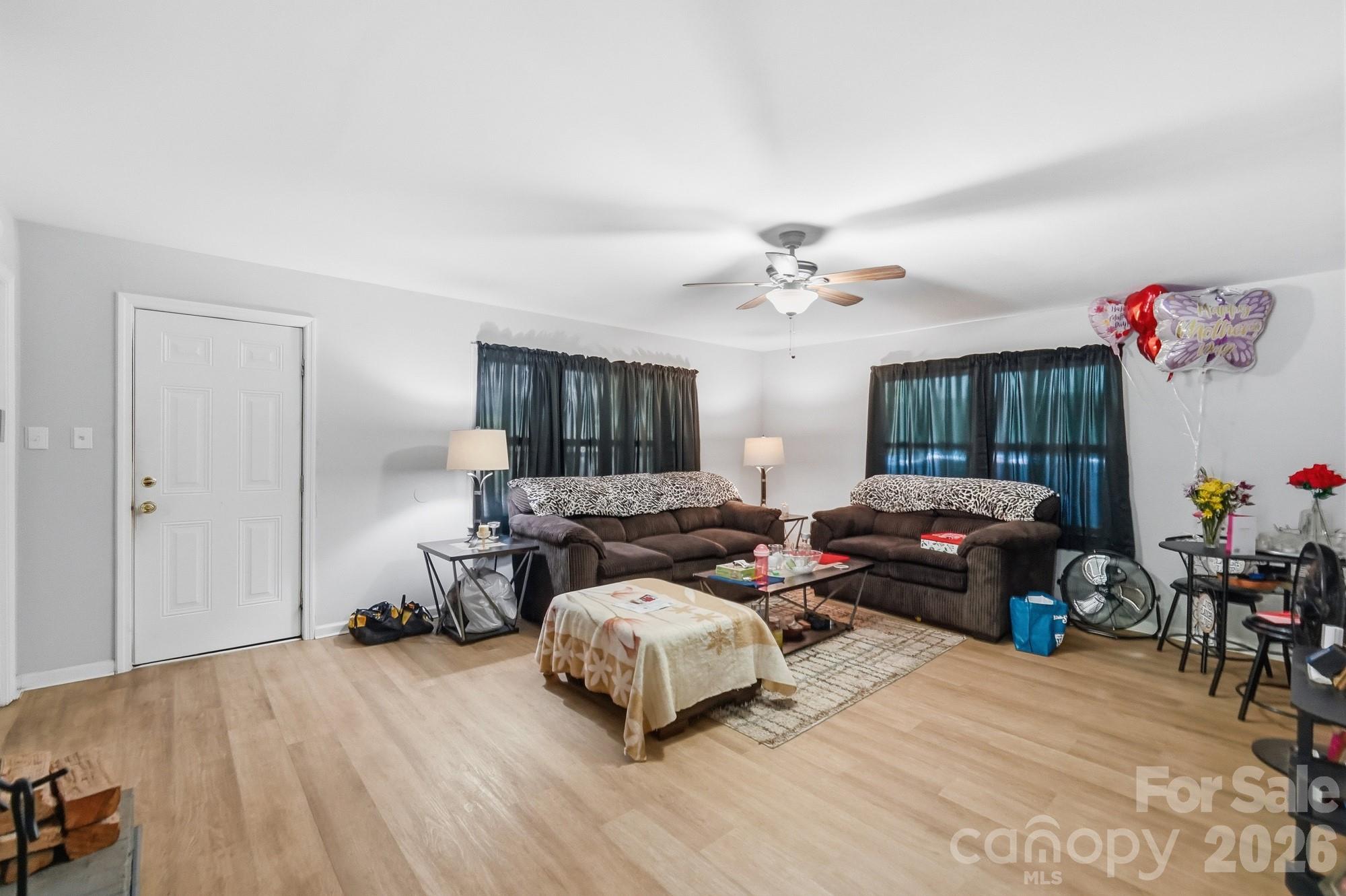 1018 W 5th Avenue — Gastonia