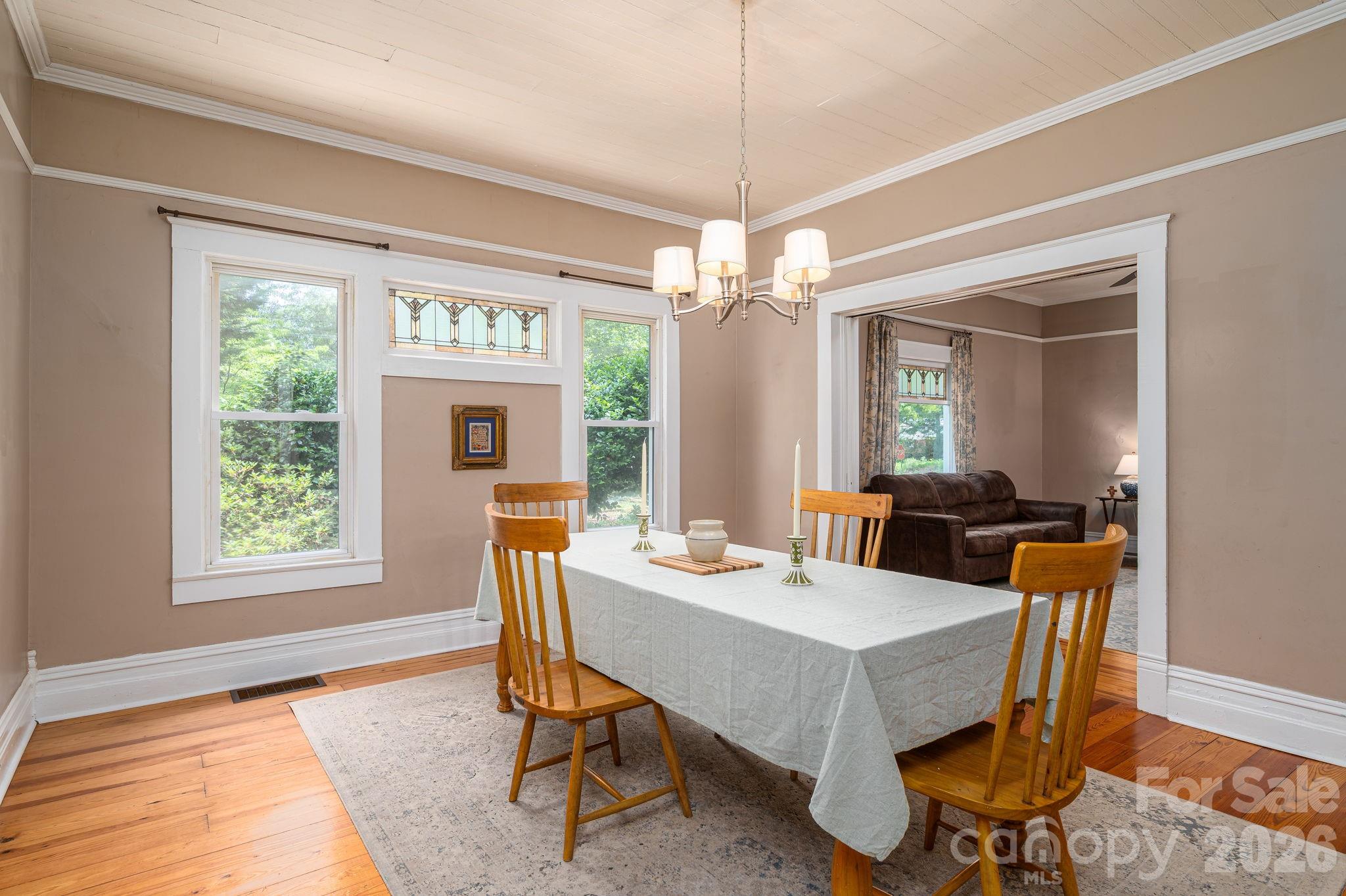 306 W Old Post Road — Cherryville