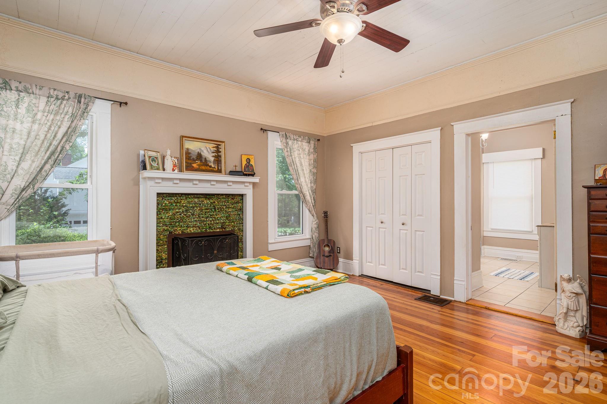 306 W Old Post Road — Cherryville